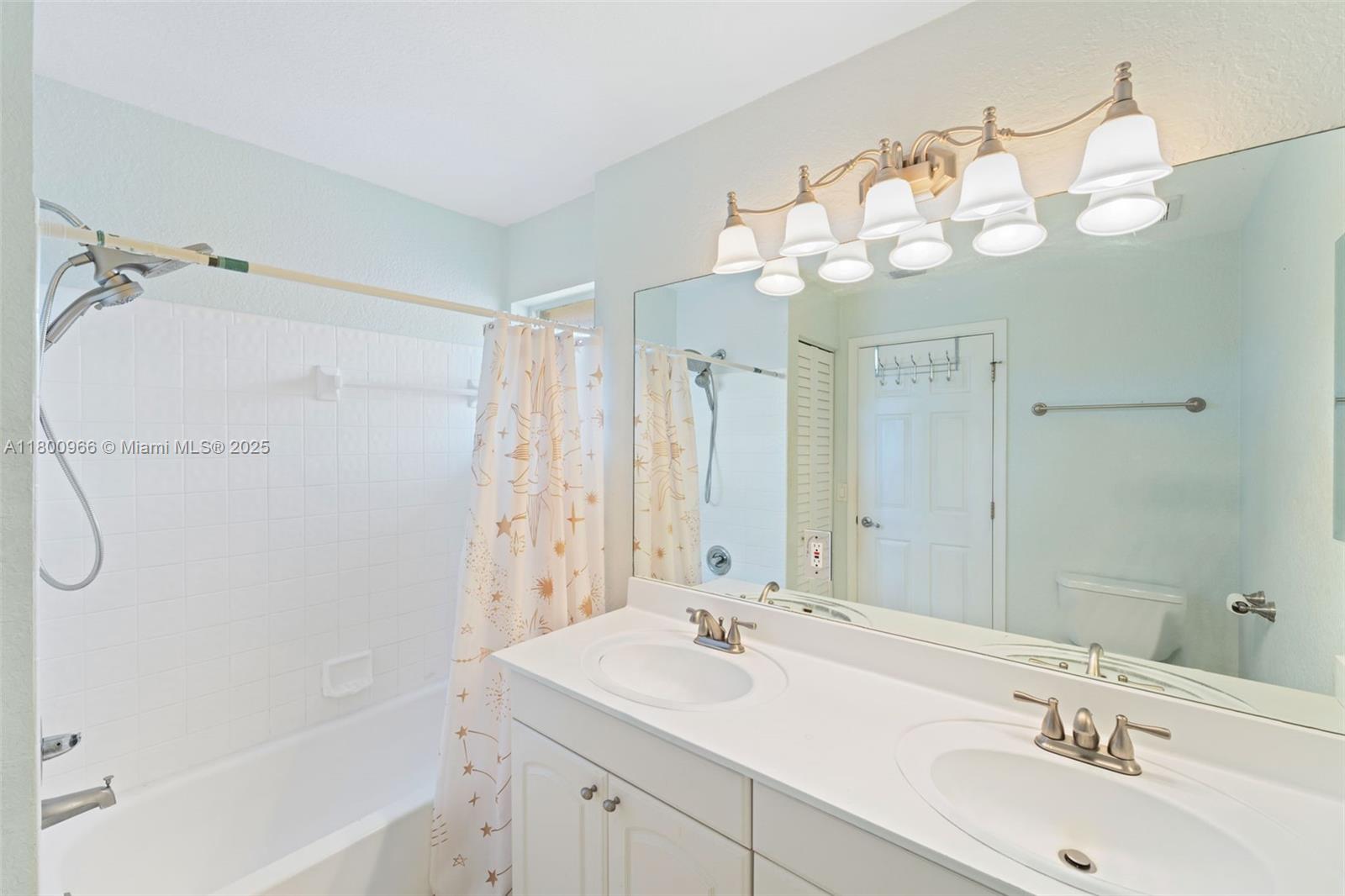 SILVER LAKES AT PEMBROKE - Residential