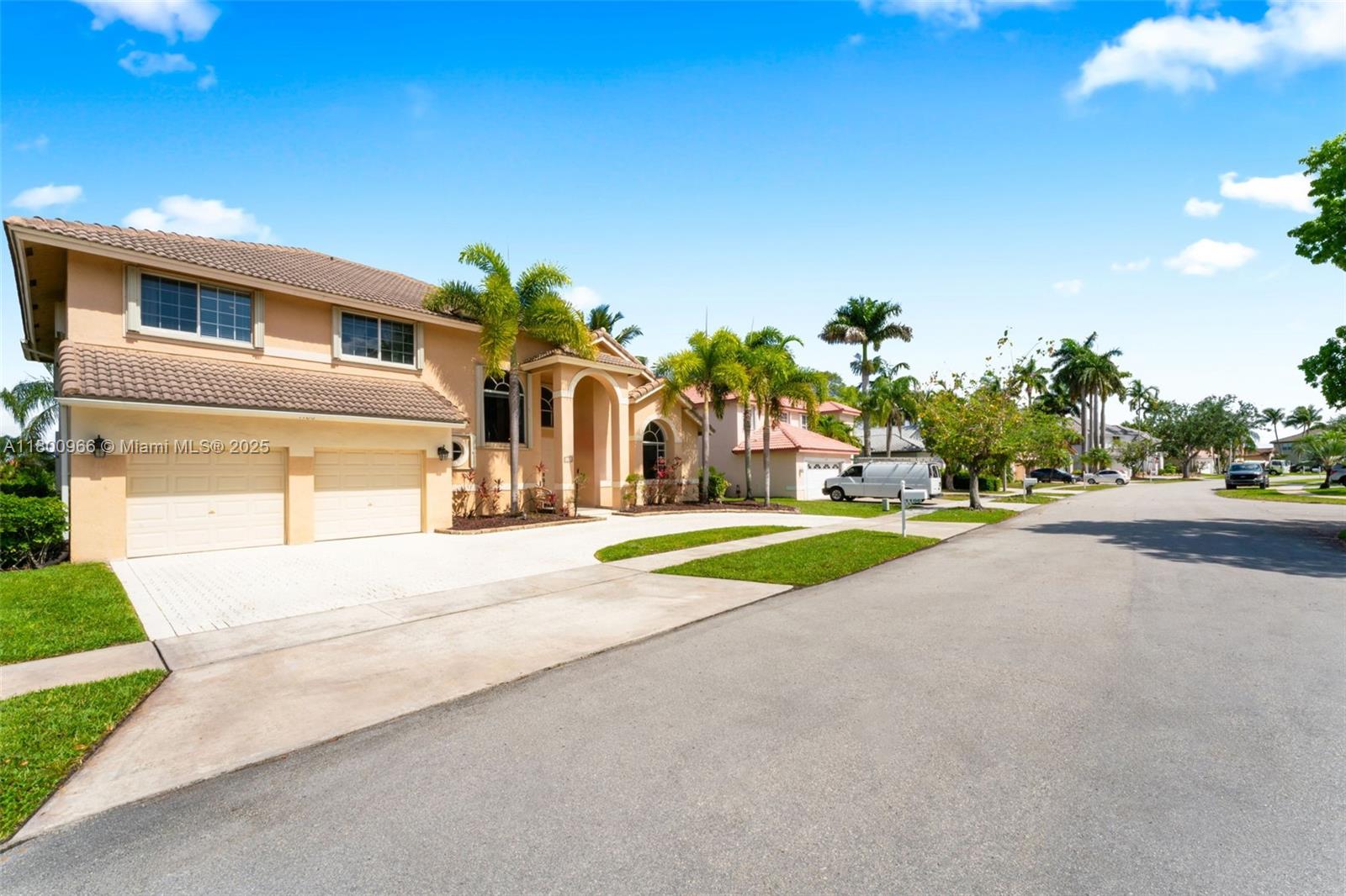 SILVER LAKES AT PEMBROKE - Residential