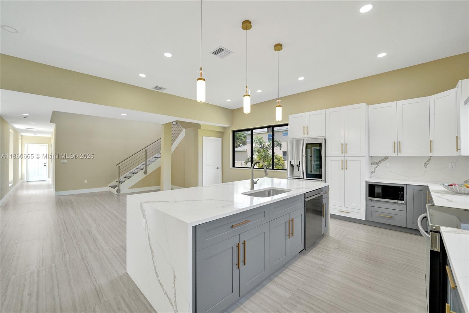 FLA FRUIT LANDS CO SUB NO - Residential