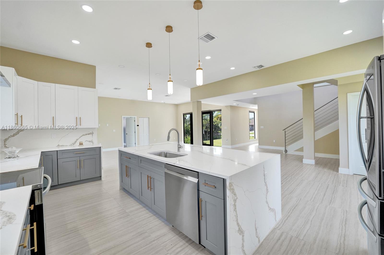 FLA FRUIT LANDS CO SUB NO - Residential