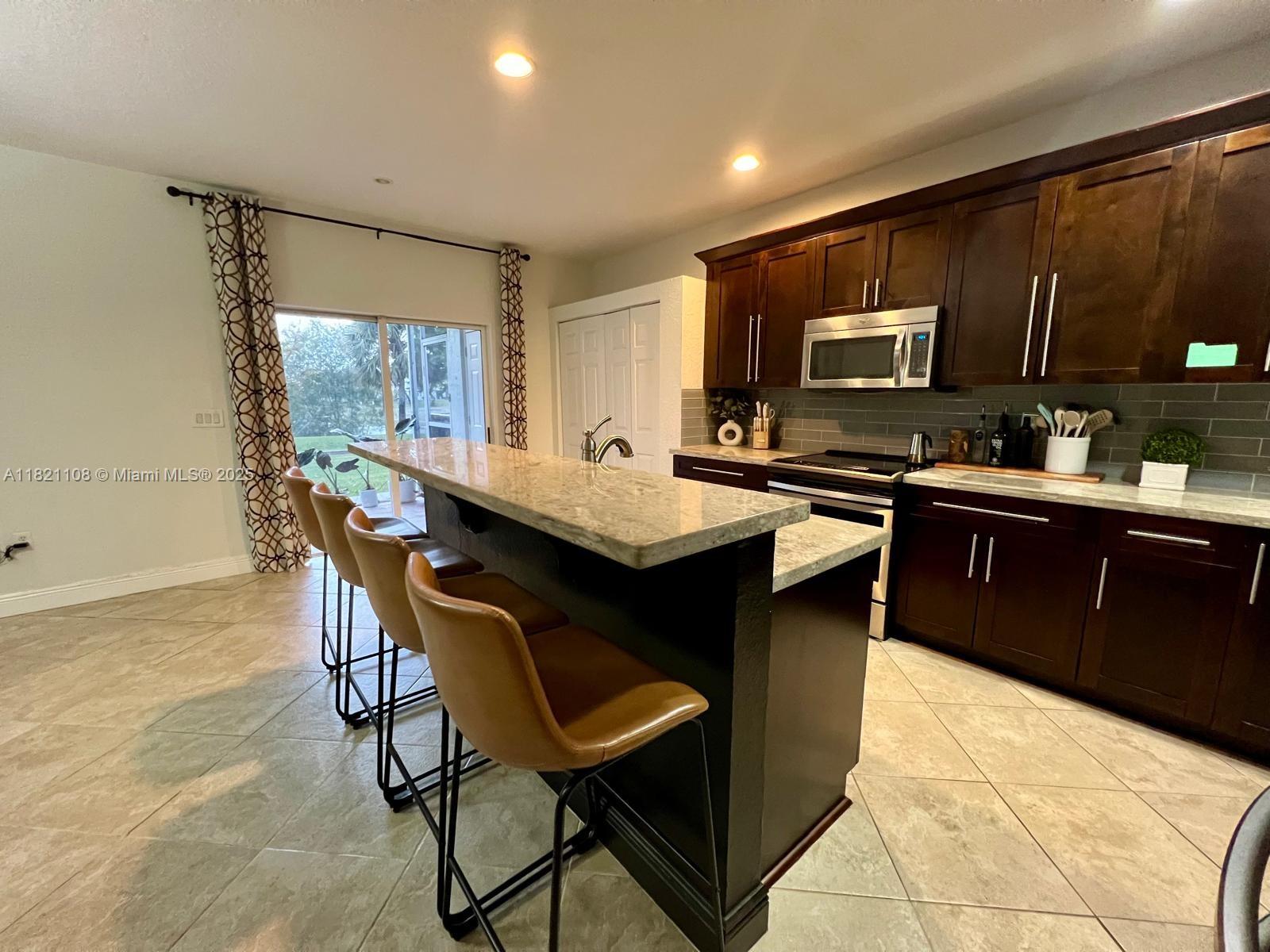 2214 SE 23rd Ave 2214