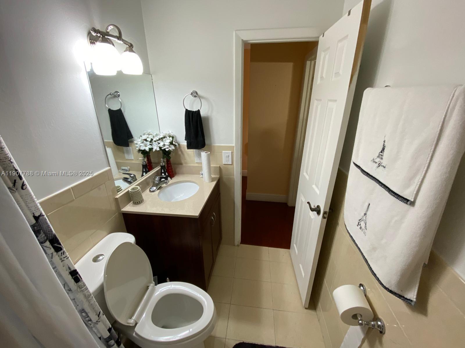 AILEEN-SUSAN - Residential Lease