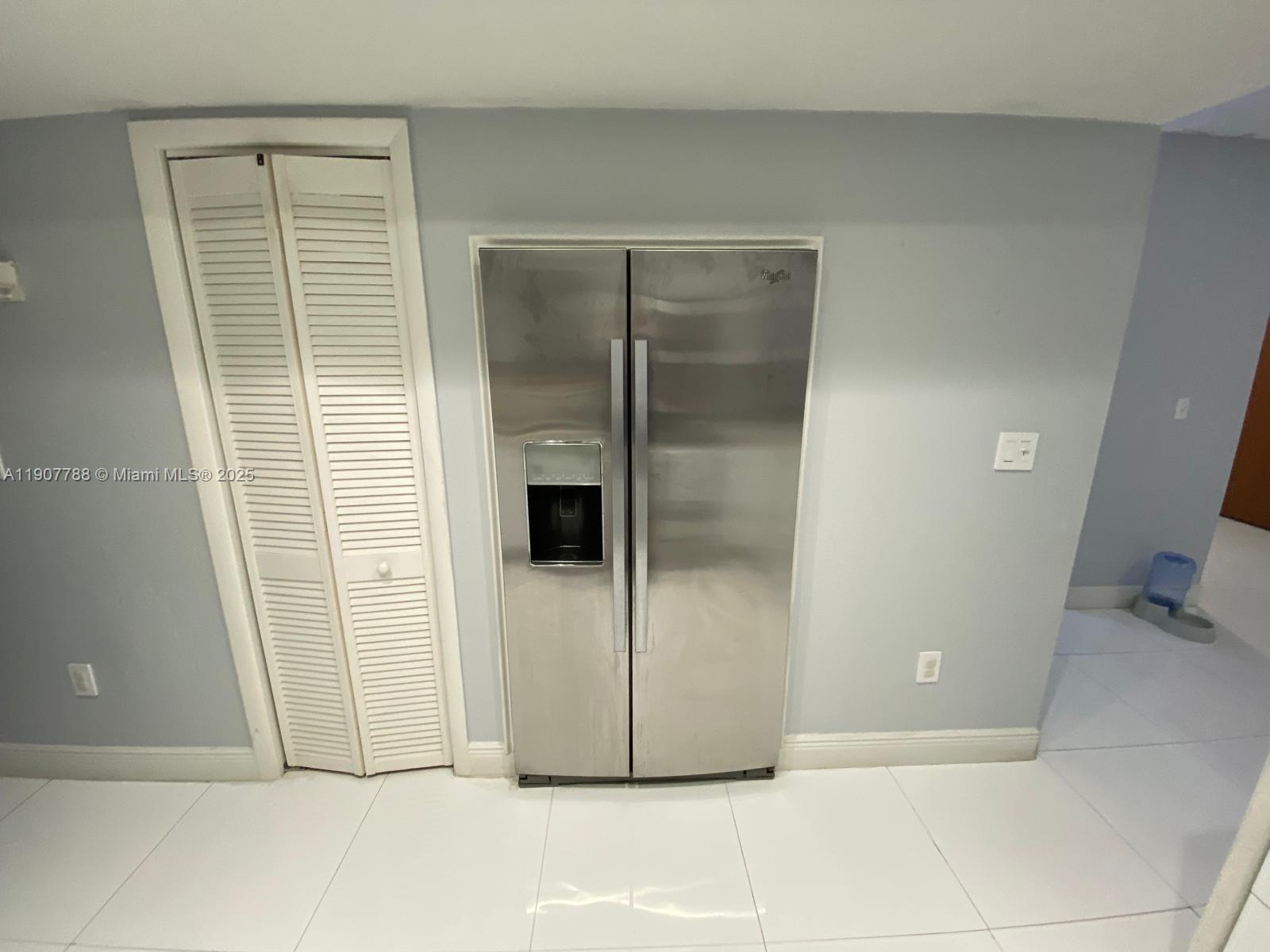 AILEEN-SUSAN - Residential Lease