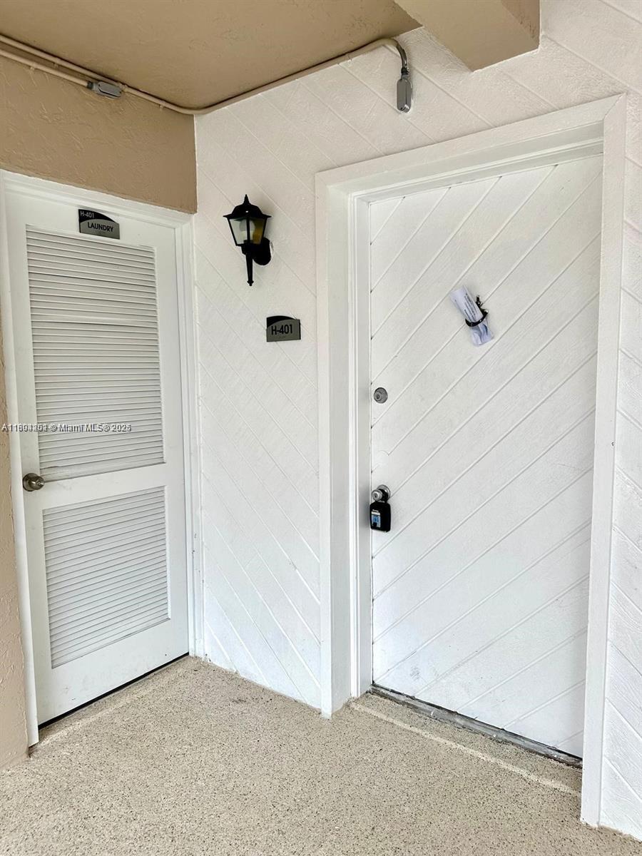 SUMMERTREE VILG CALIF CL - Residential