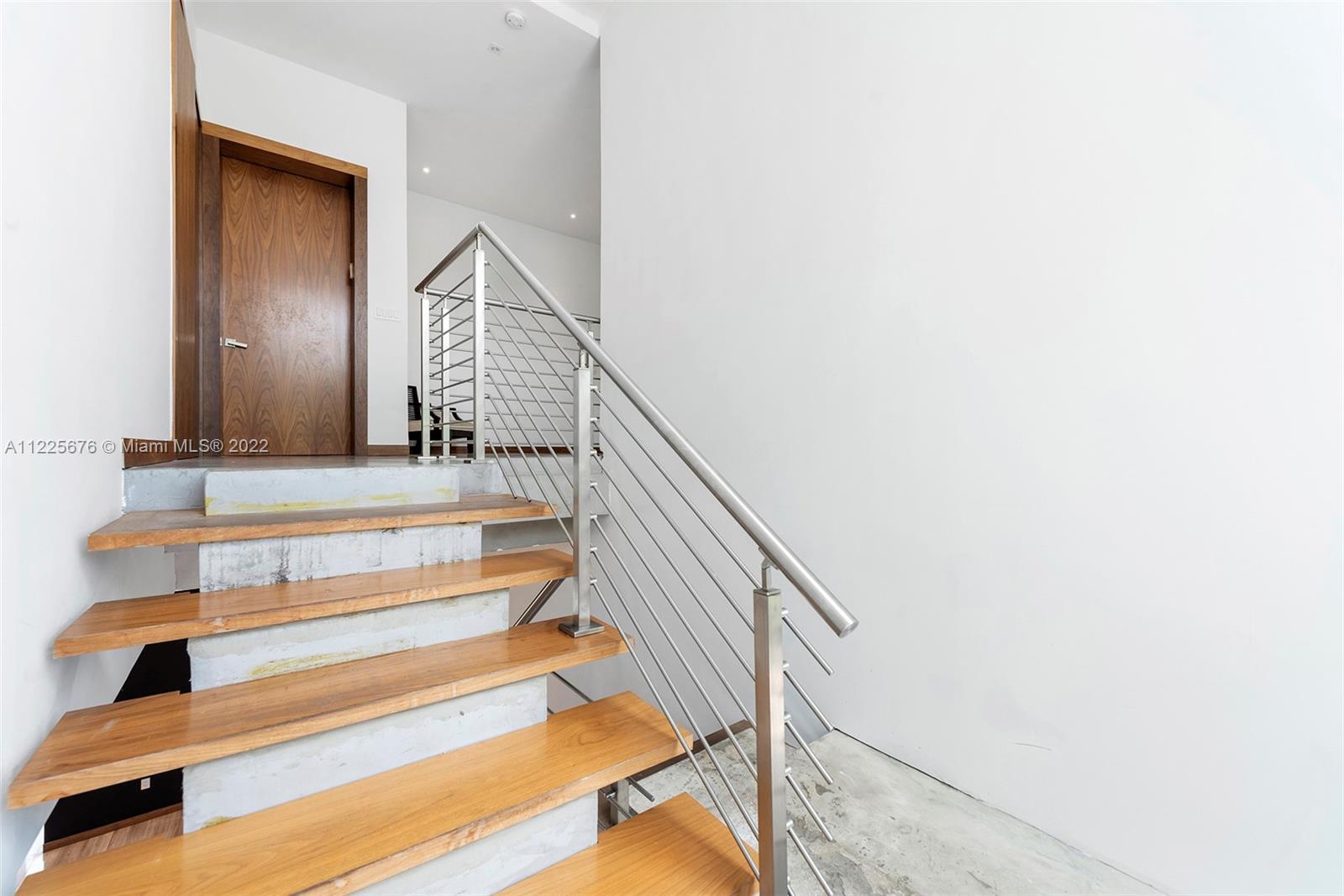 OAK HAMMOCK ESTATES - Residential