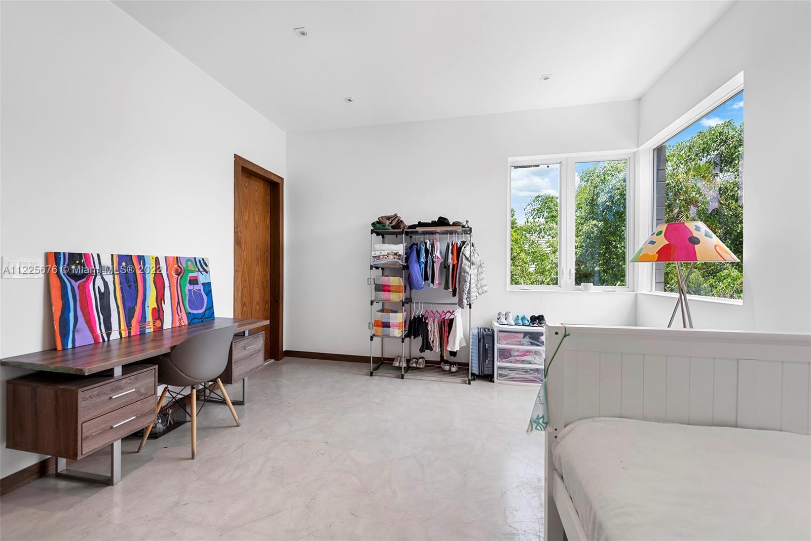 OAK HAMMOCK ESTATES - Residential