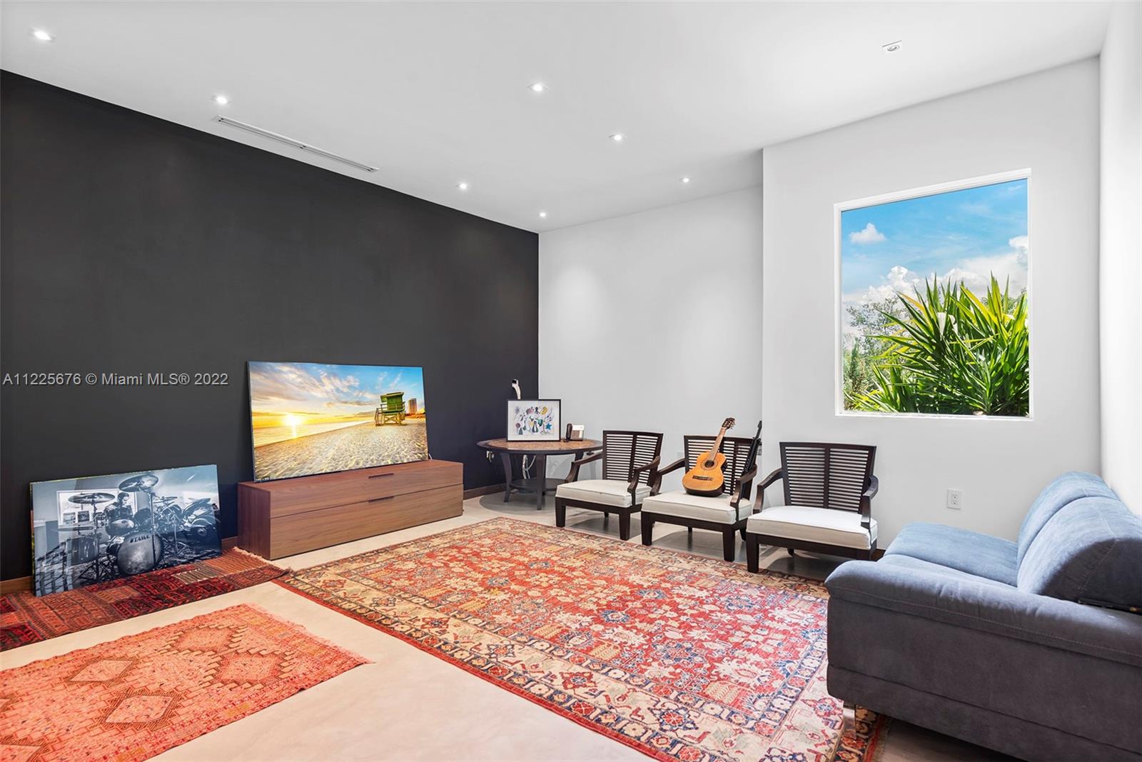 OAK HAMMOCK ESTATES - Residential