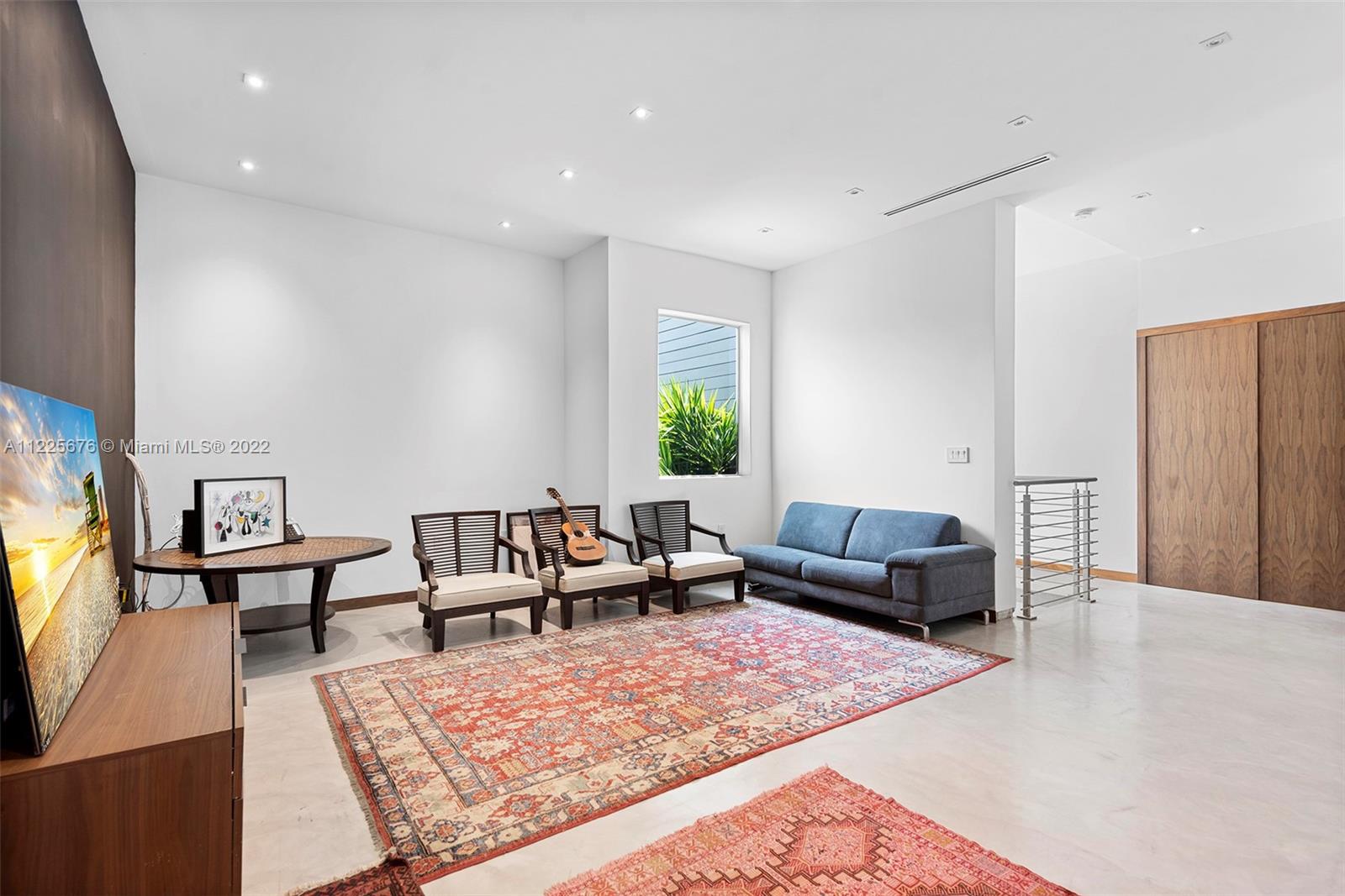 OAK HAMMOCK ESTATES - Residential