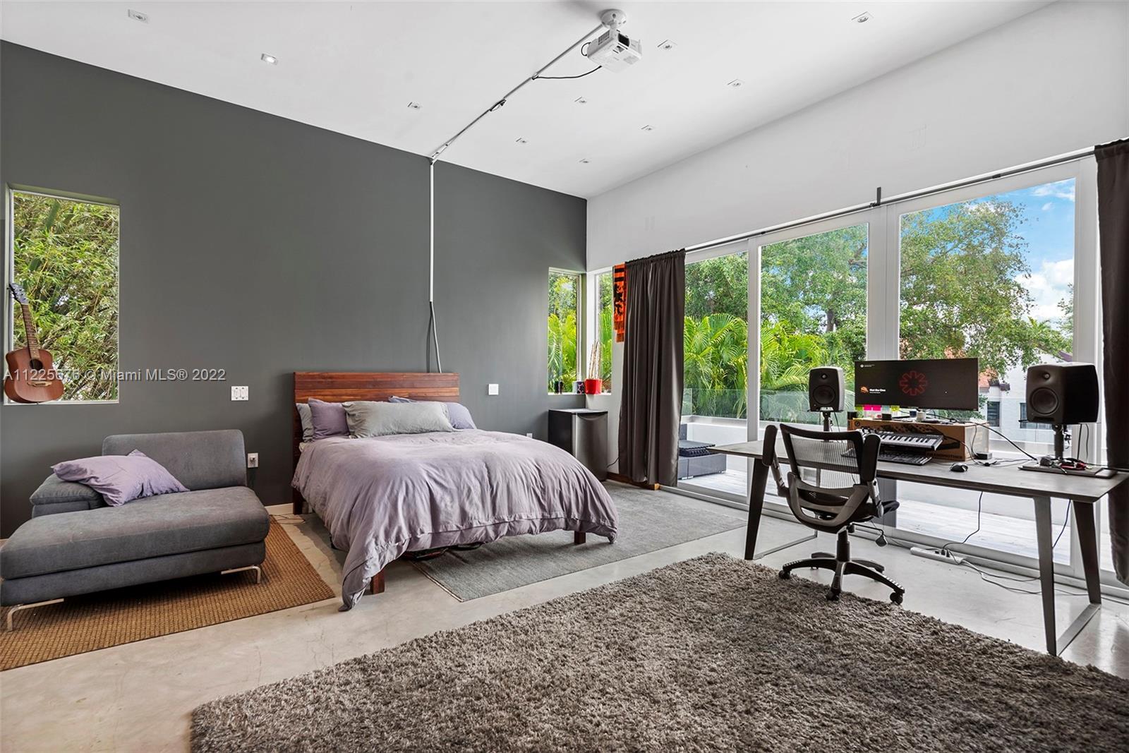 OAK HAMMOCK ESTATES - Residential