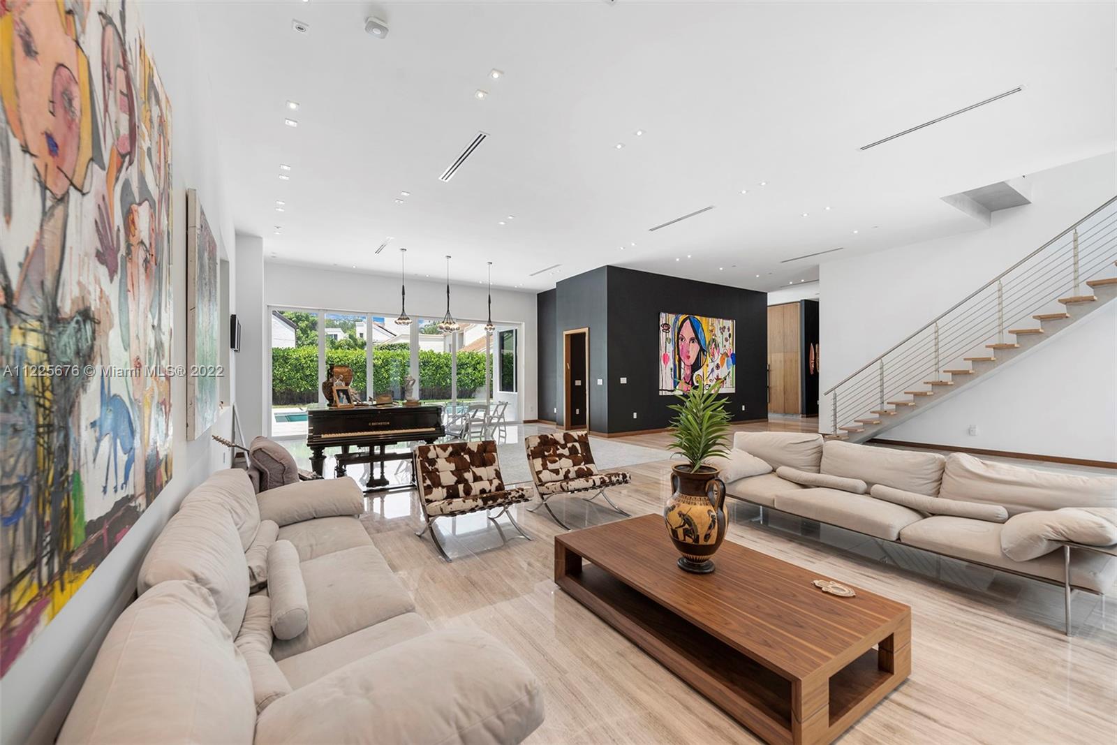 OAK HAMMOCK ESTATES - Residential