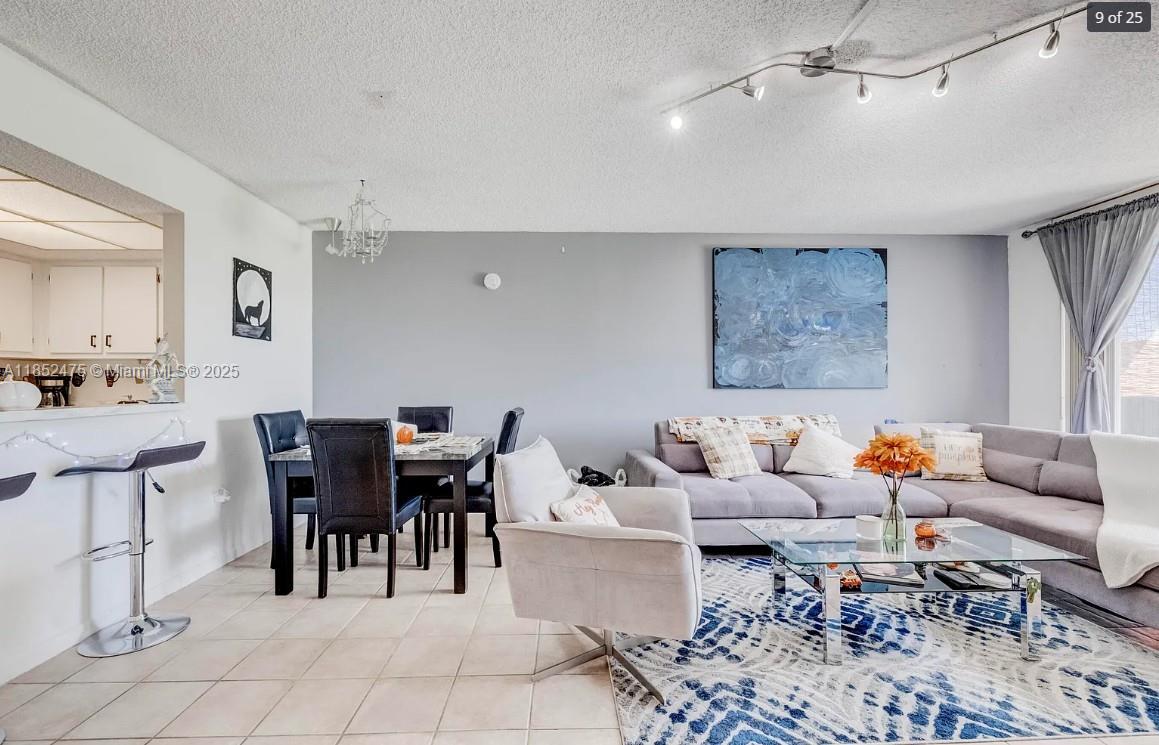 INVERWOOD CONDO - Residential Lease