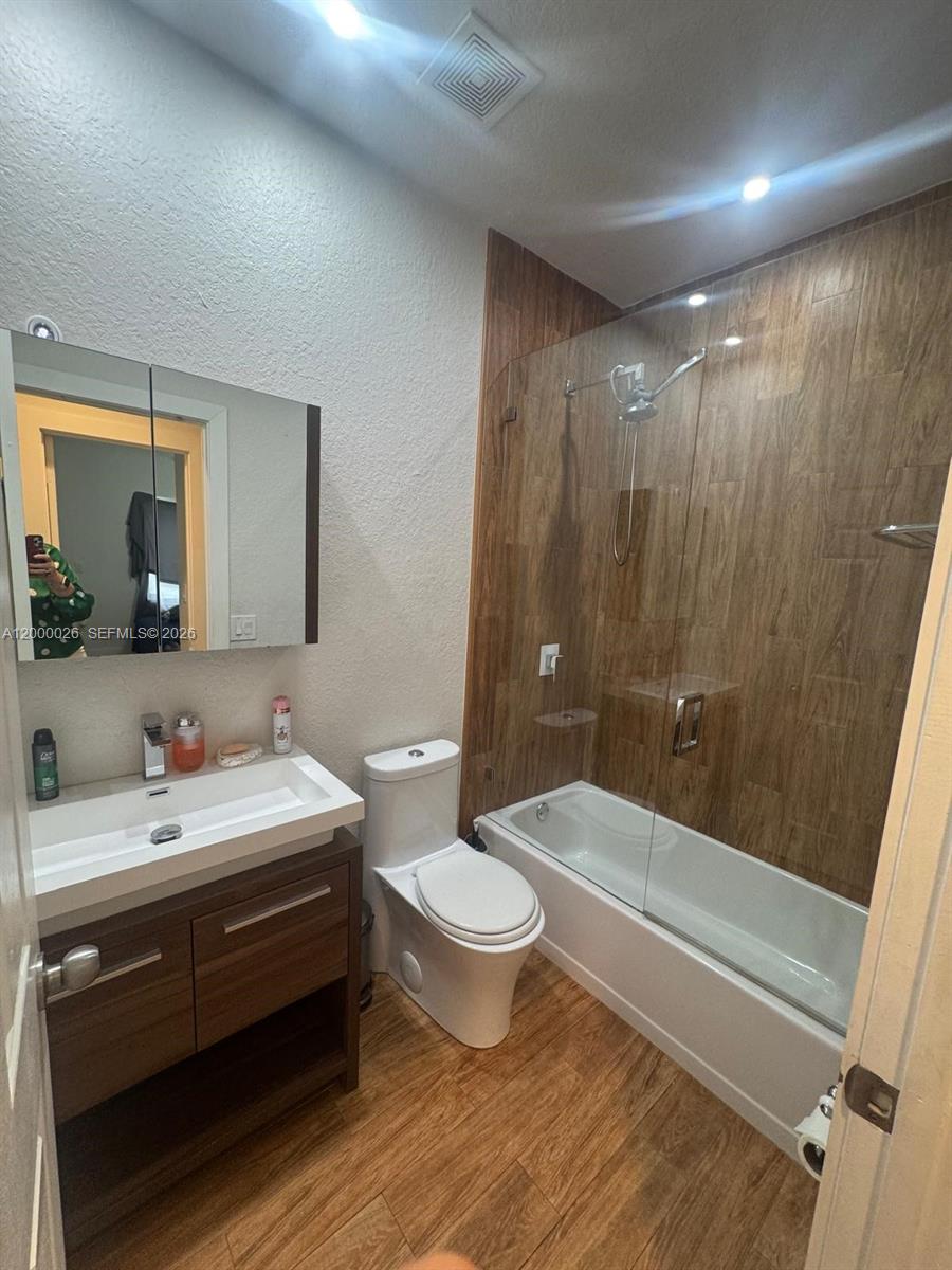 MARIA GARDENS SUB - Residential