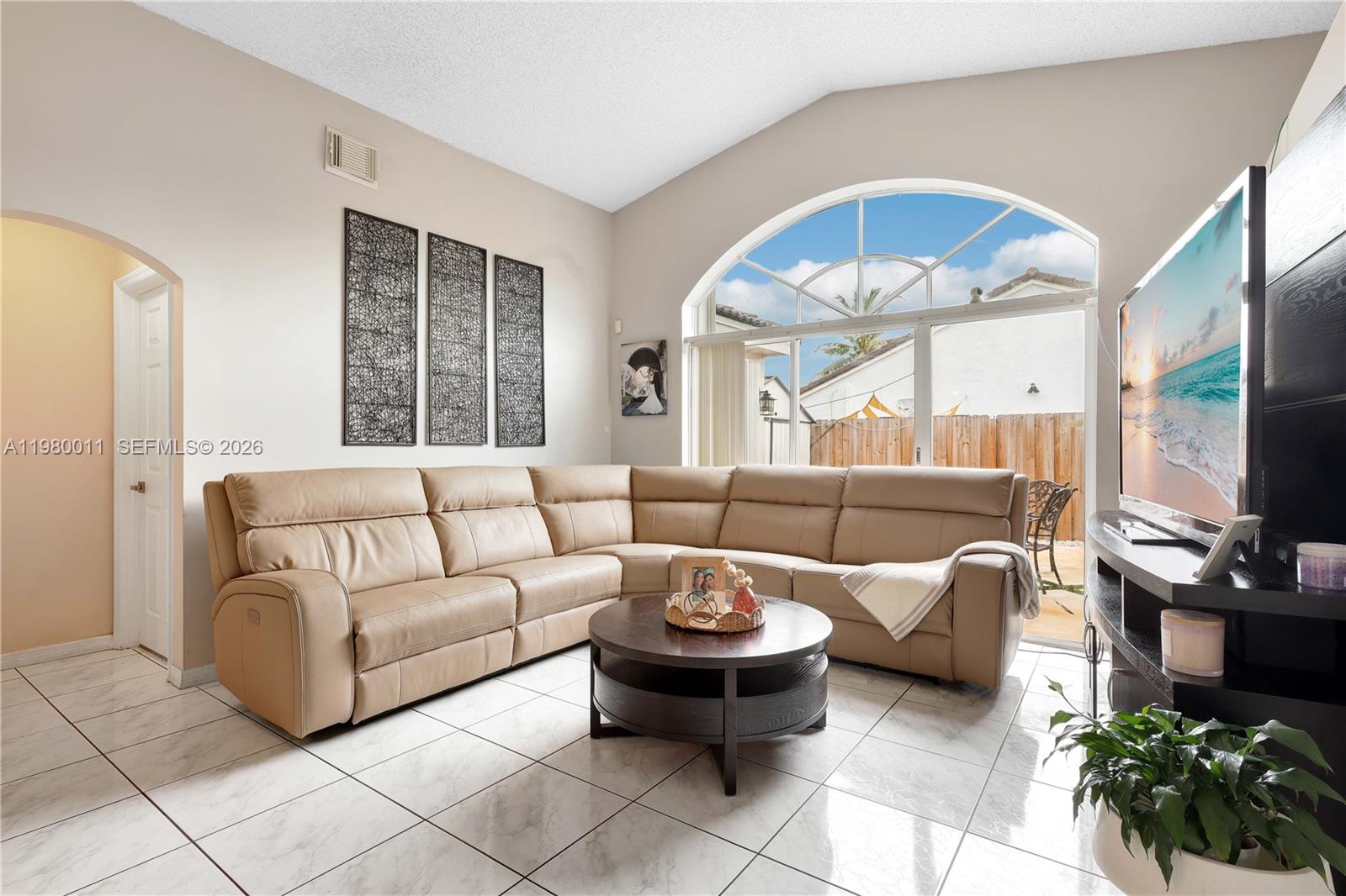 LAGO MAR SOUTH 2ND ADDN - Residential