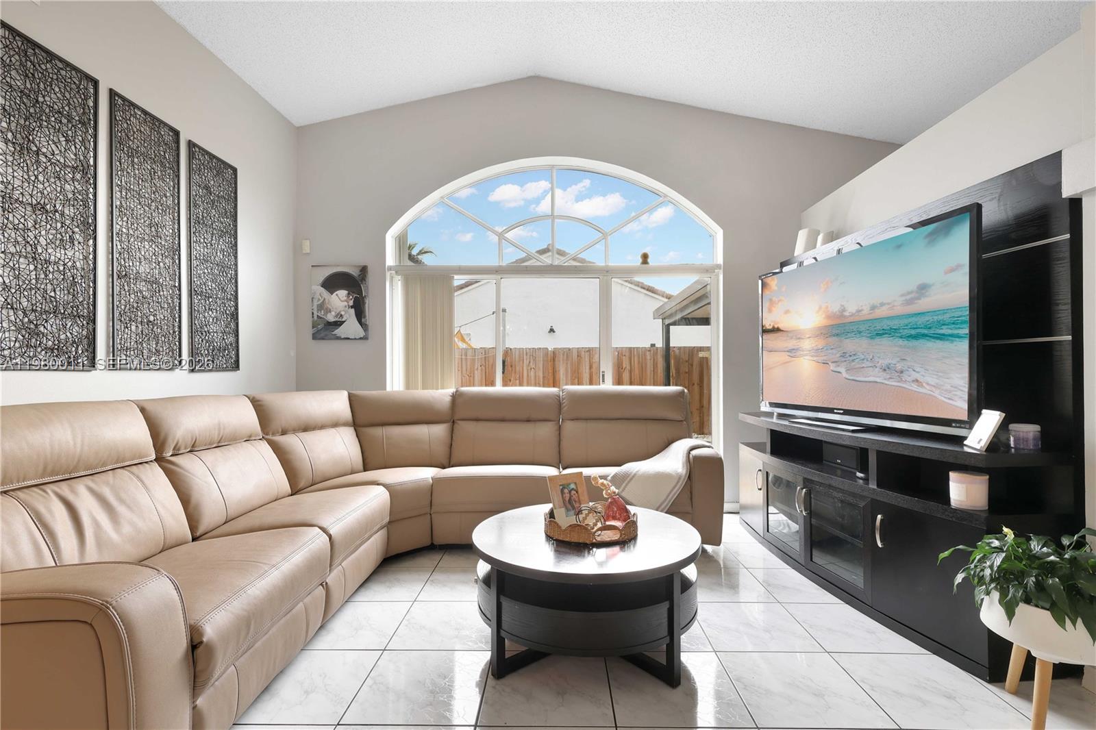 LAGO MAR SOUTH 2ND ADDN - Residential