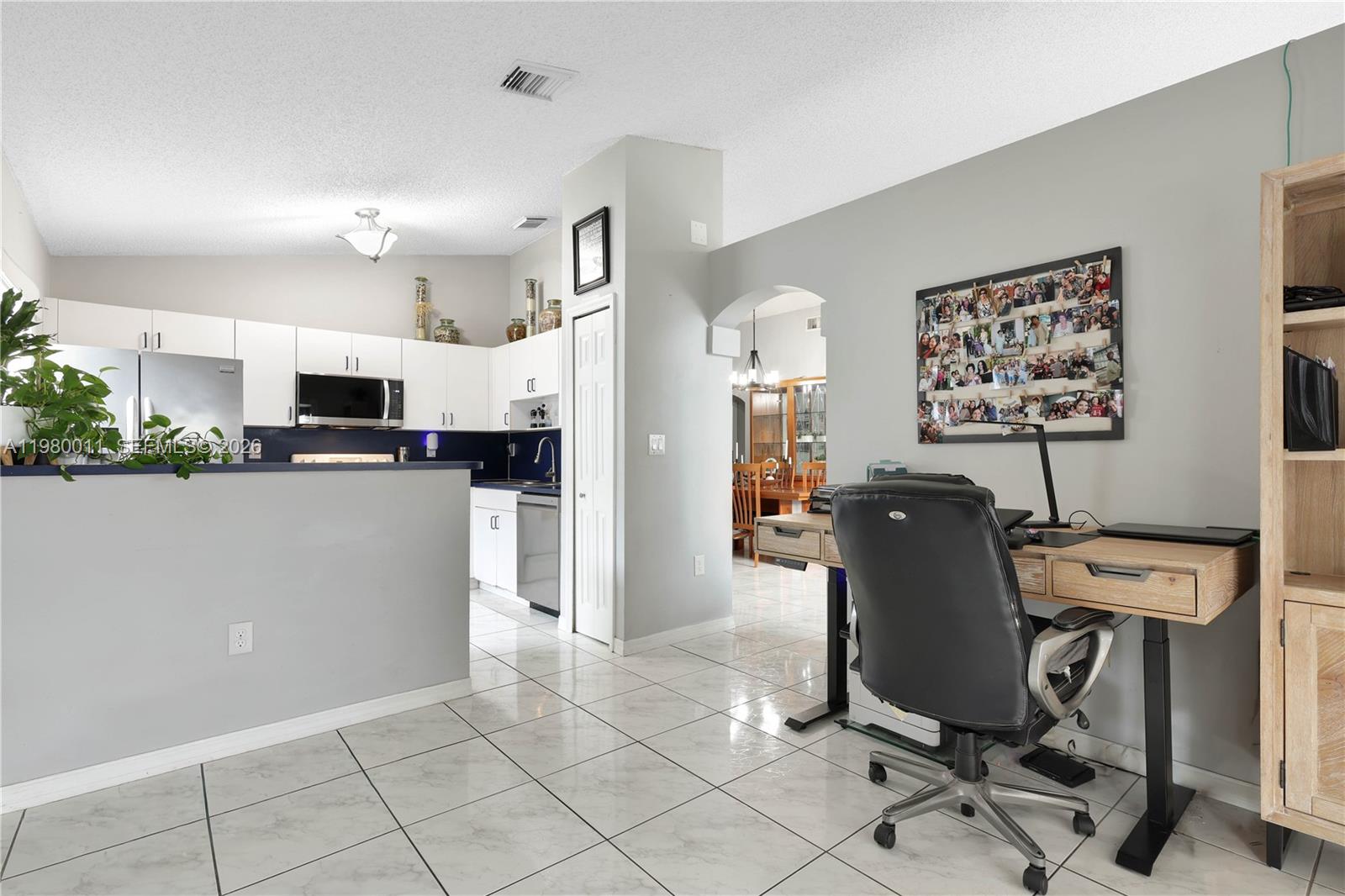 LAGO MAR SOUTH 2ND ADDN - Residential