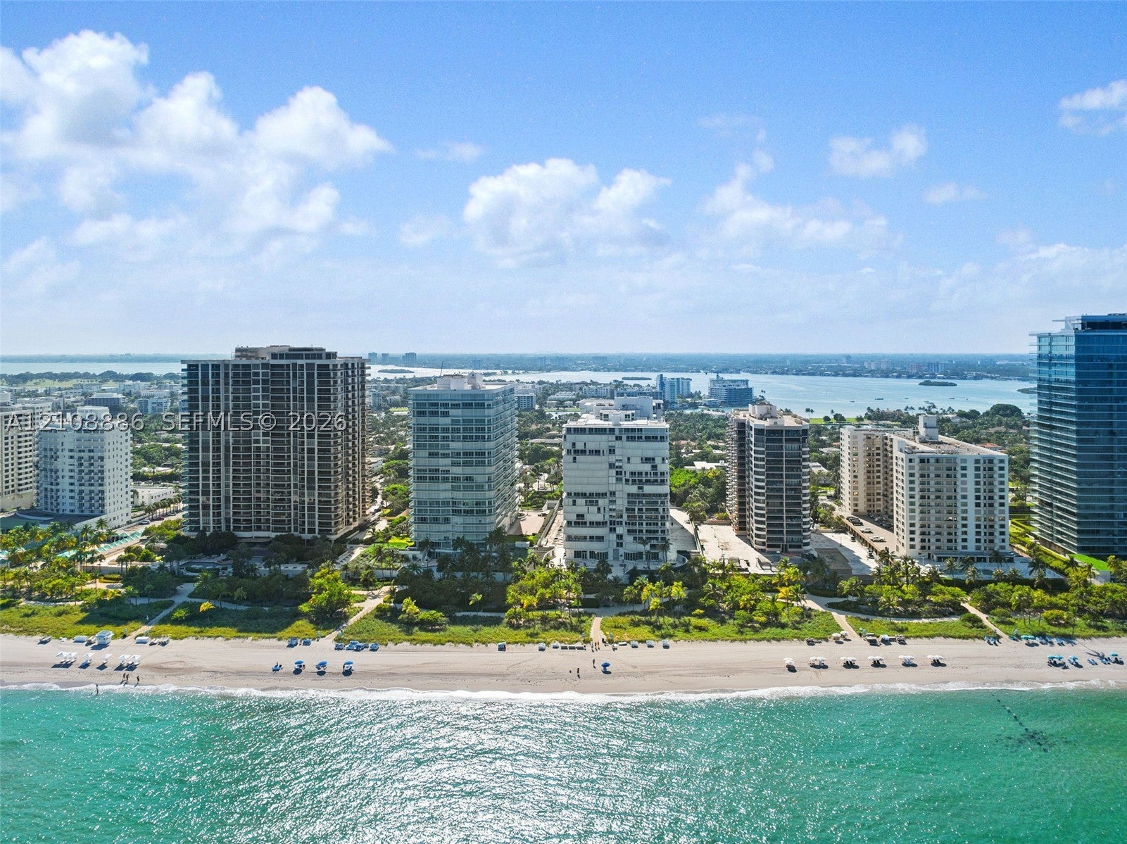10155 Collins Ave 1003