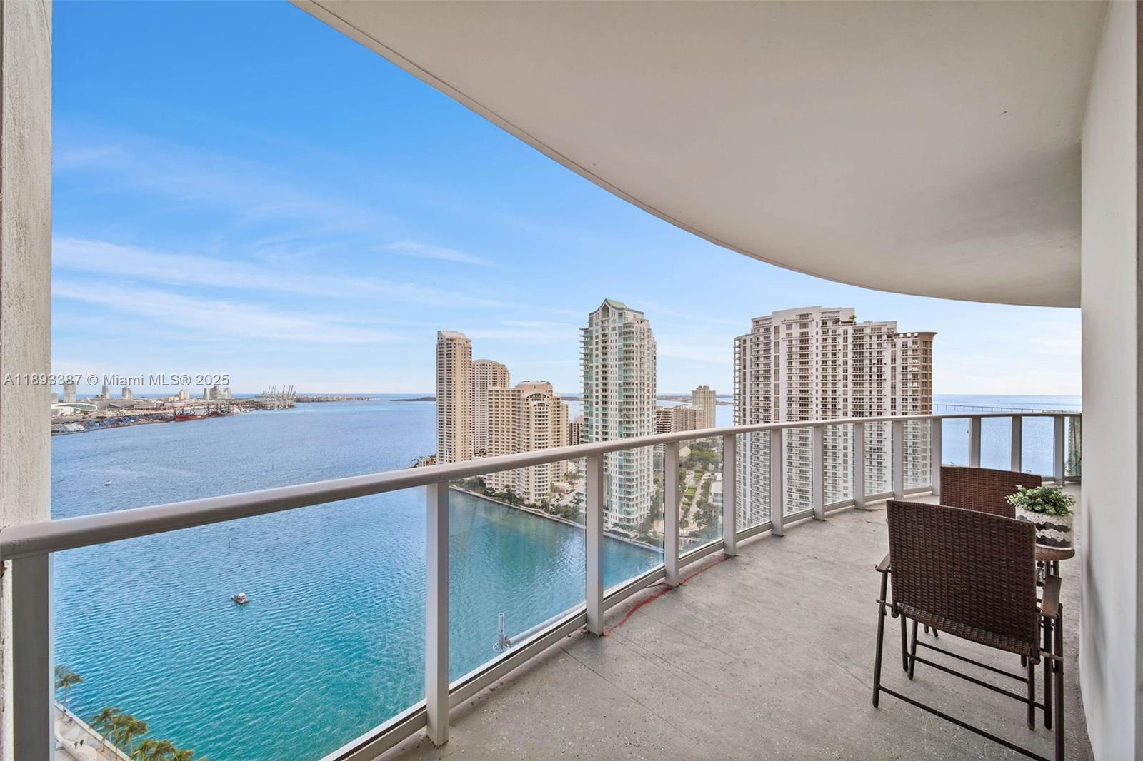 Met 1 - Residential Lease