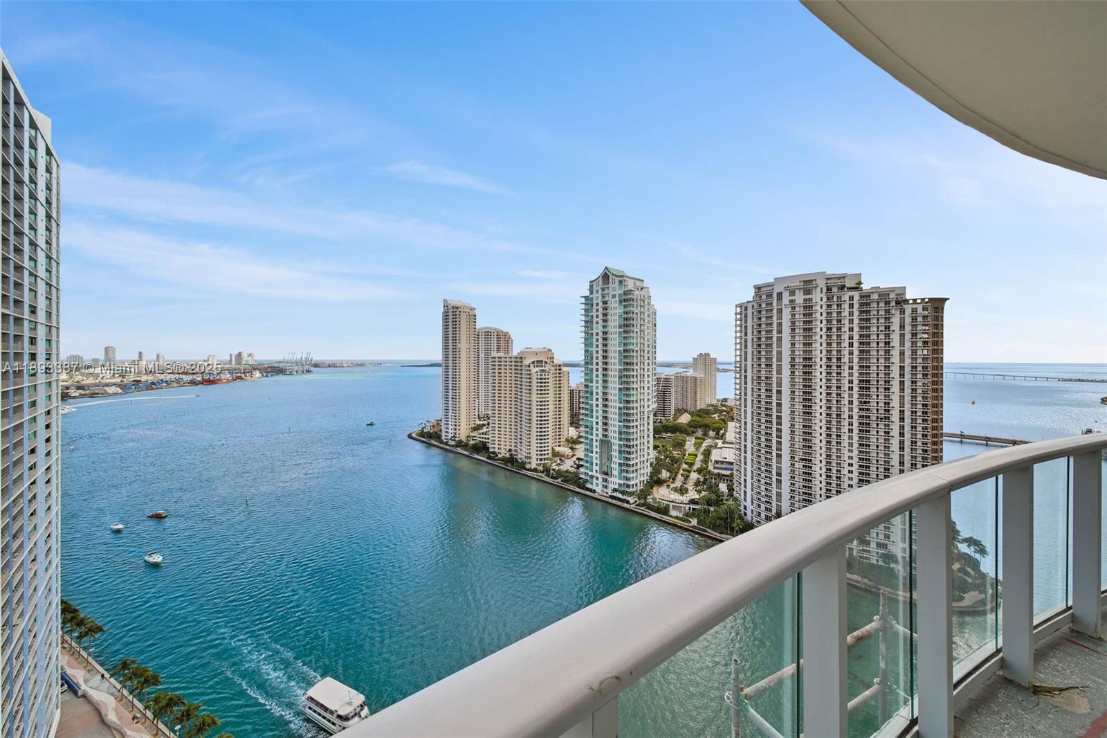 Met 1 - Residential Lease