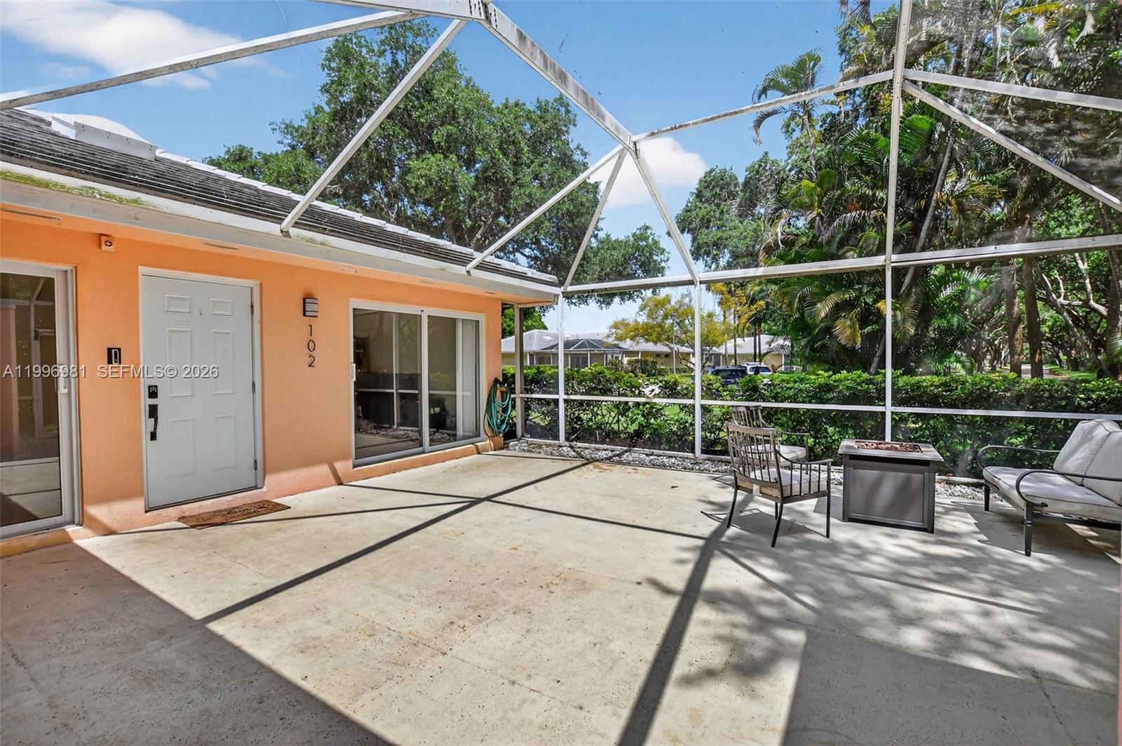 LAKE CATHERINE - Residential