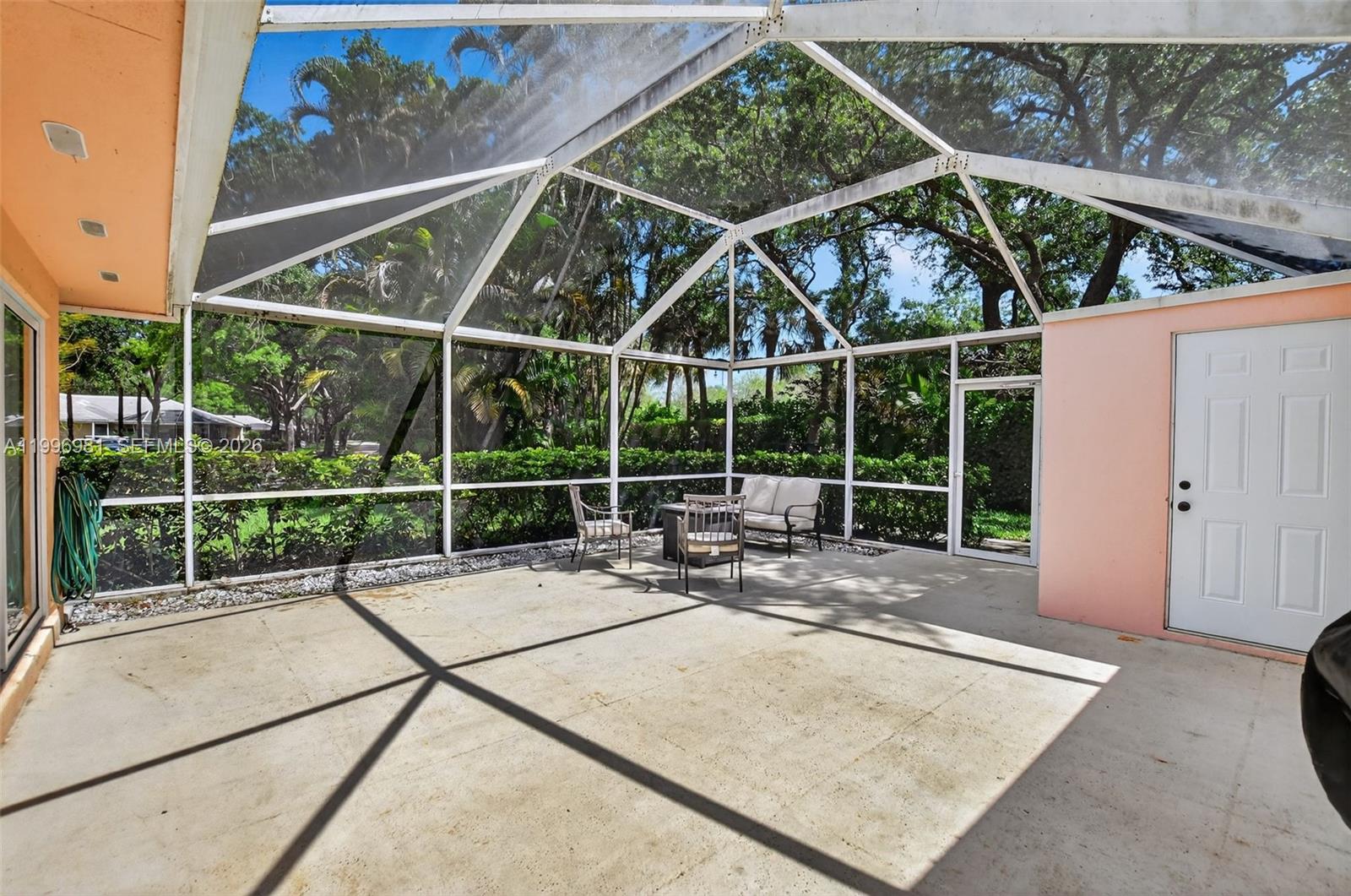 LAKE CATHERINE - Residential