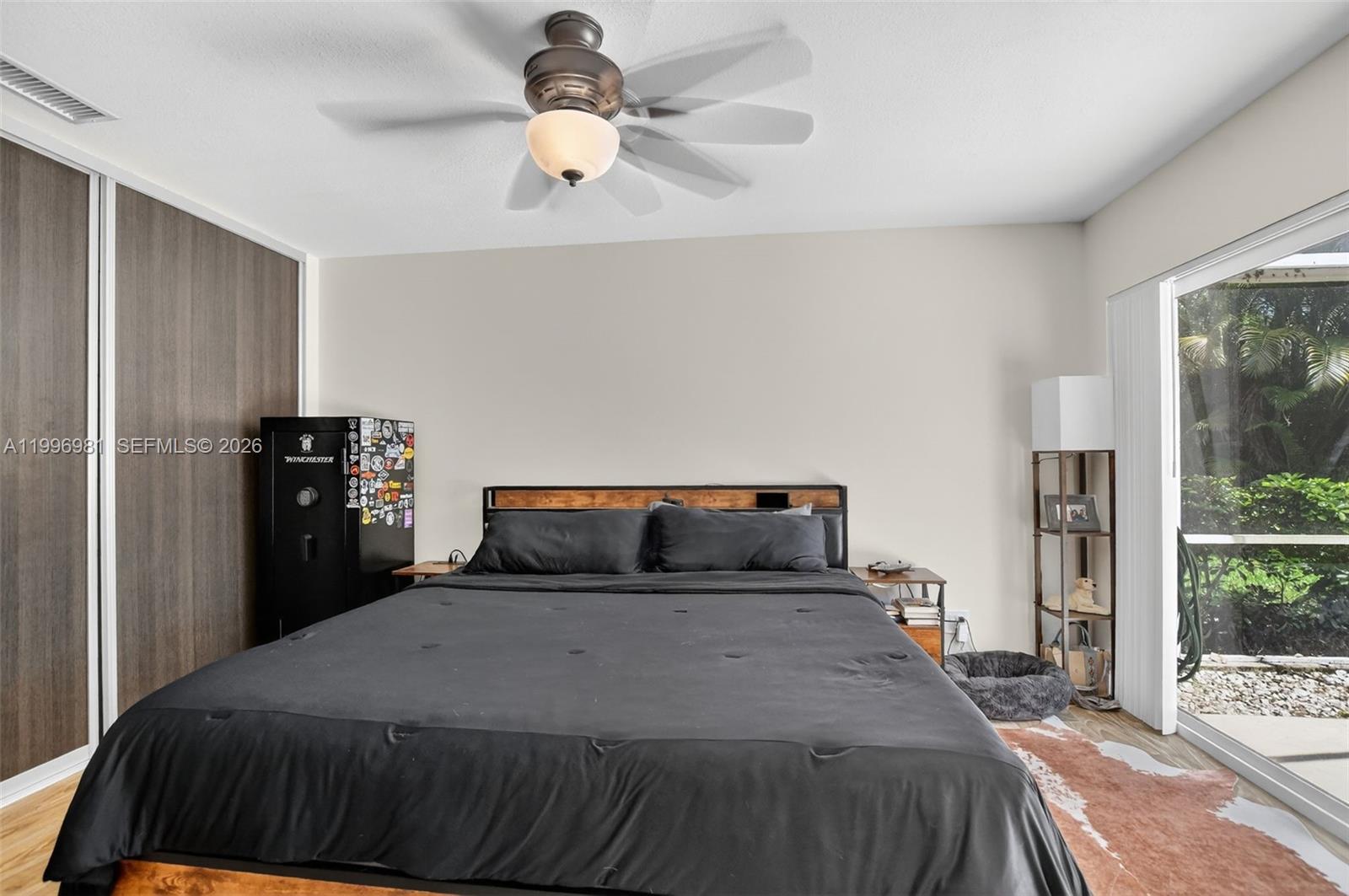 LAKE CATHERINE - Residential