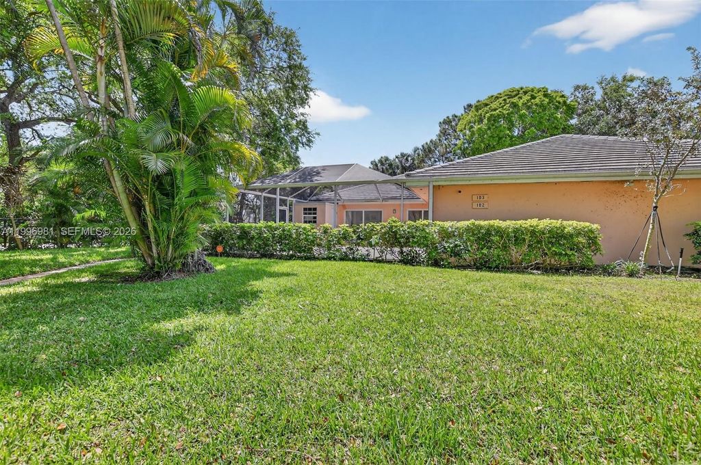 Photo of 102 Sun Terrace Ct, Palm Beach Gardens, FL 33403 (MLS # A11996981)