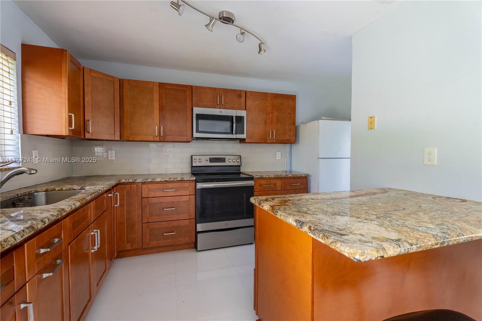 BEL AIRE SEC 18 - Residential