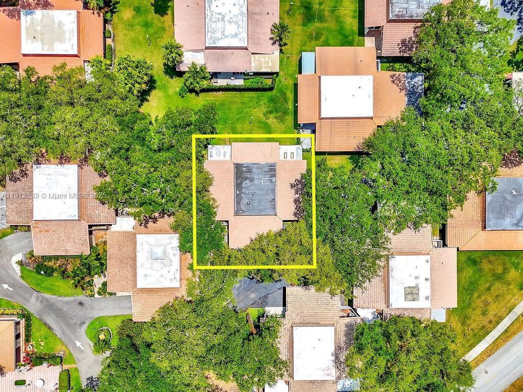 EMERALD GREEN SECTION THR - Residential