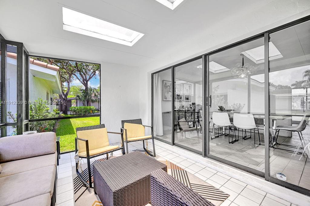 EMERALD GREEN SECTION THR - Residential