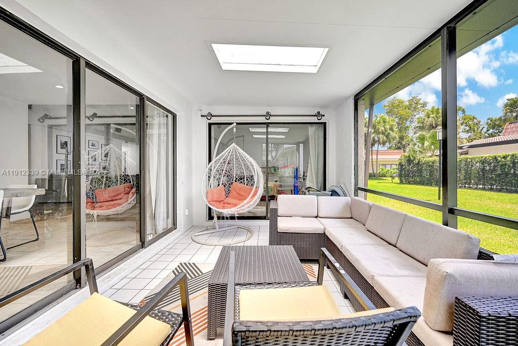 EMERALD GREEN SECTION THR - Residential