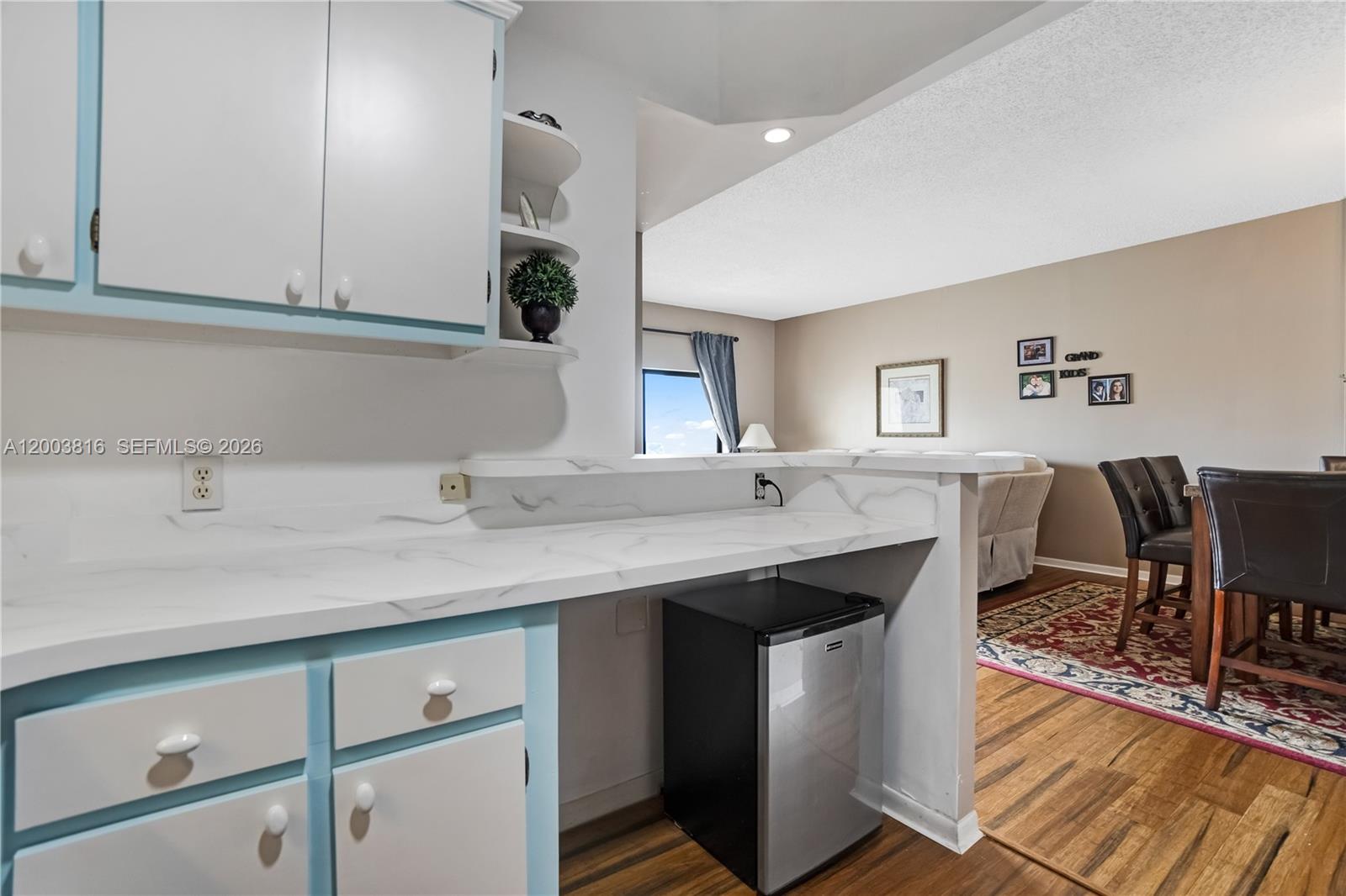 HILLCREST EAST NO 23 COND - Residential