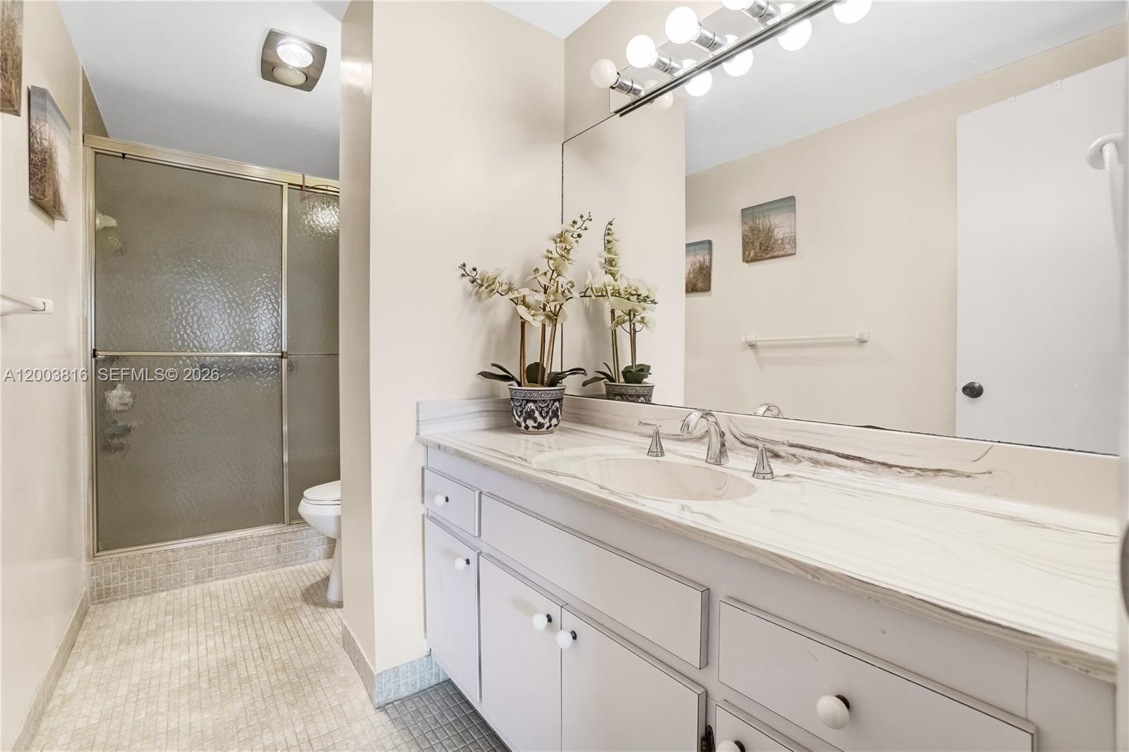 HILLCREST EAST NO 23 COND - Residential