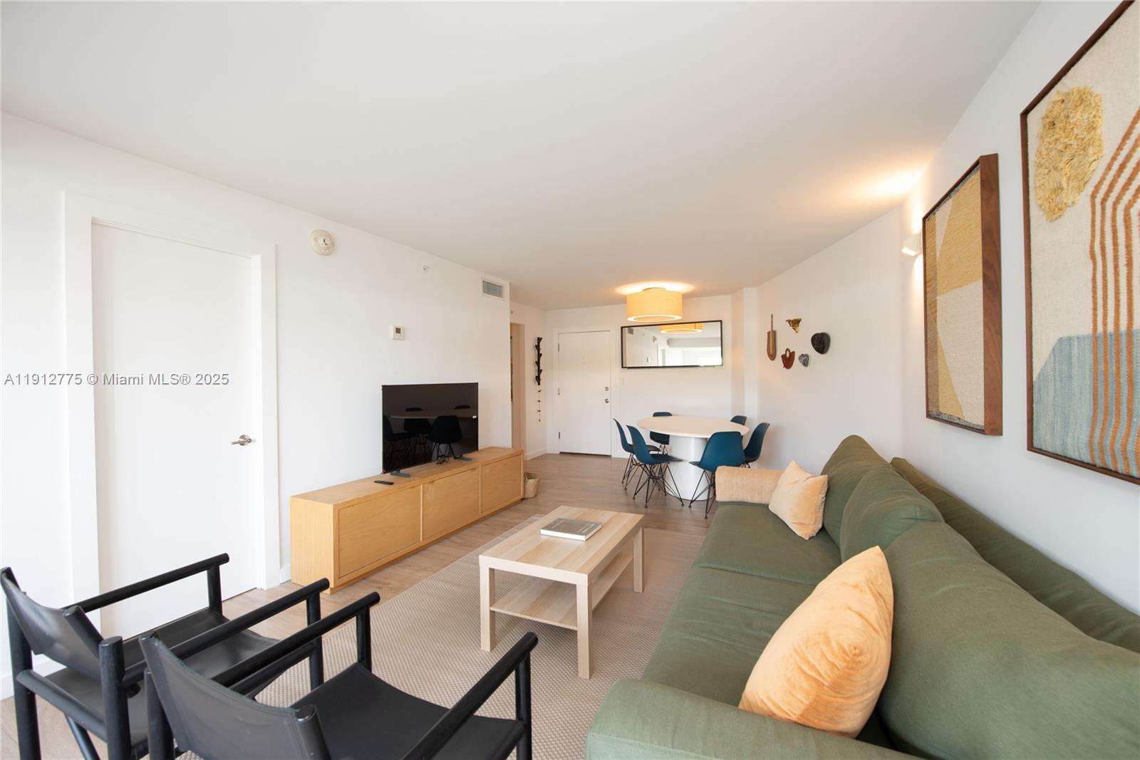 OCTAGON TOWERS I CONDO - Residential Lease