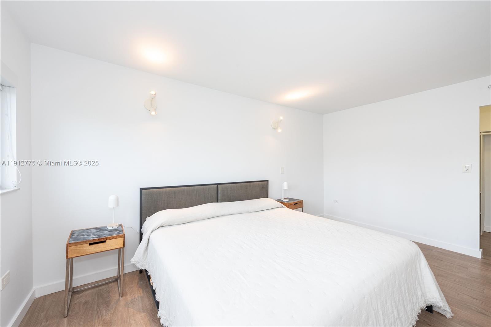 OCTAGON TOWERS I CONDO - Residential Lease