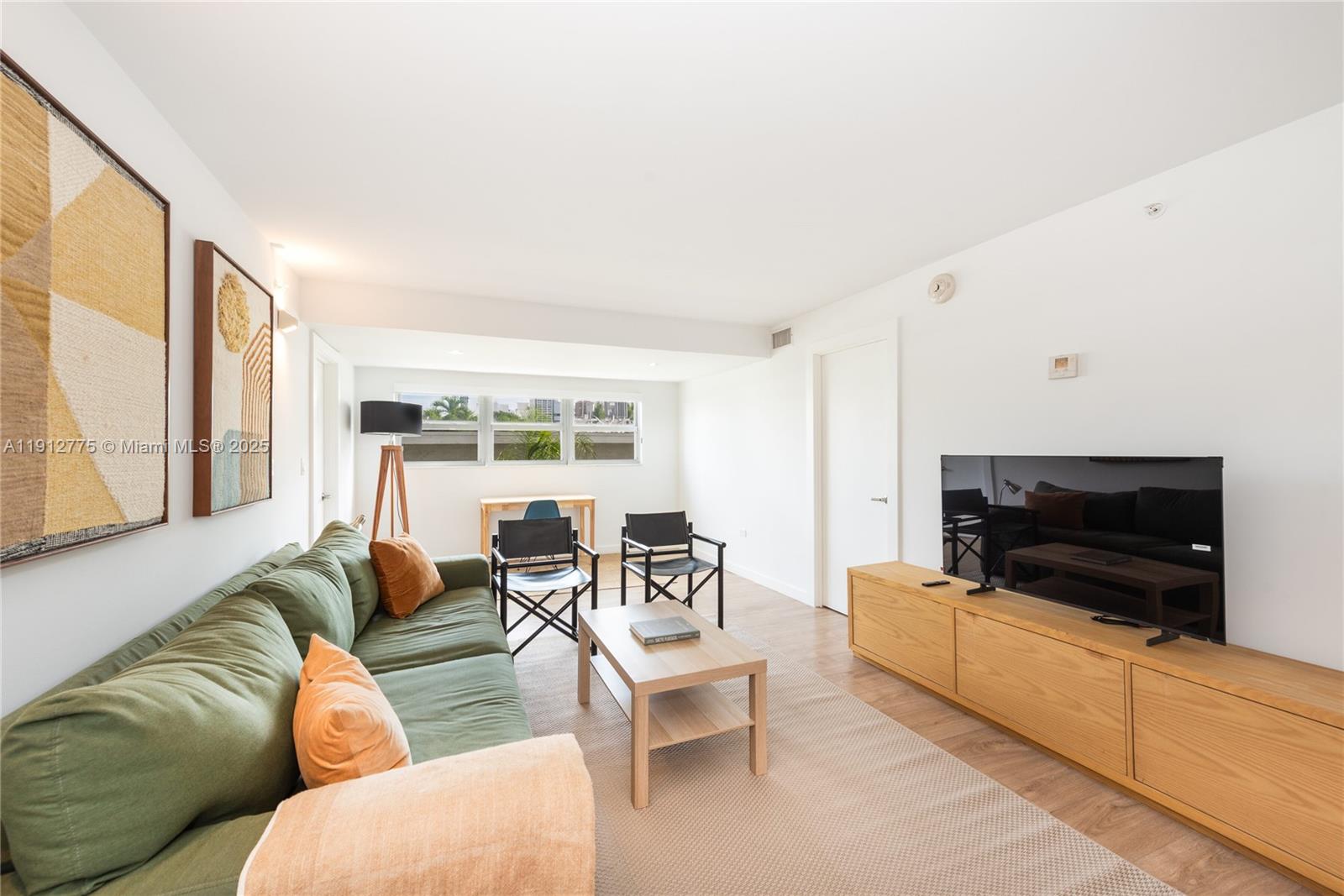 OCTAGON TOWERS I CONDO - Residential Lease