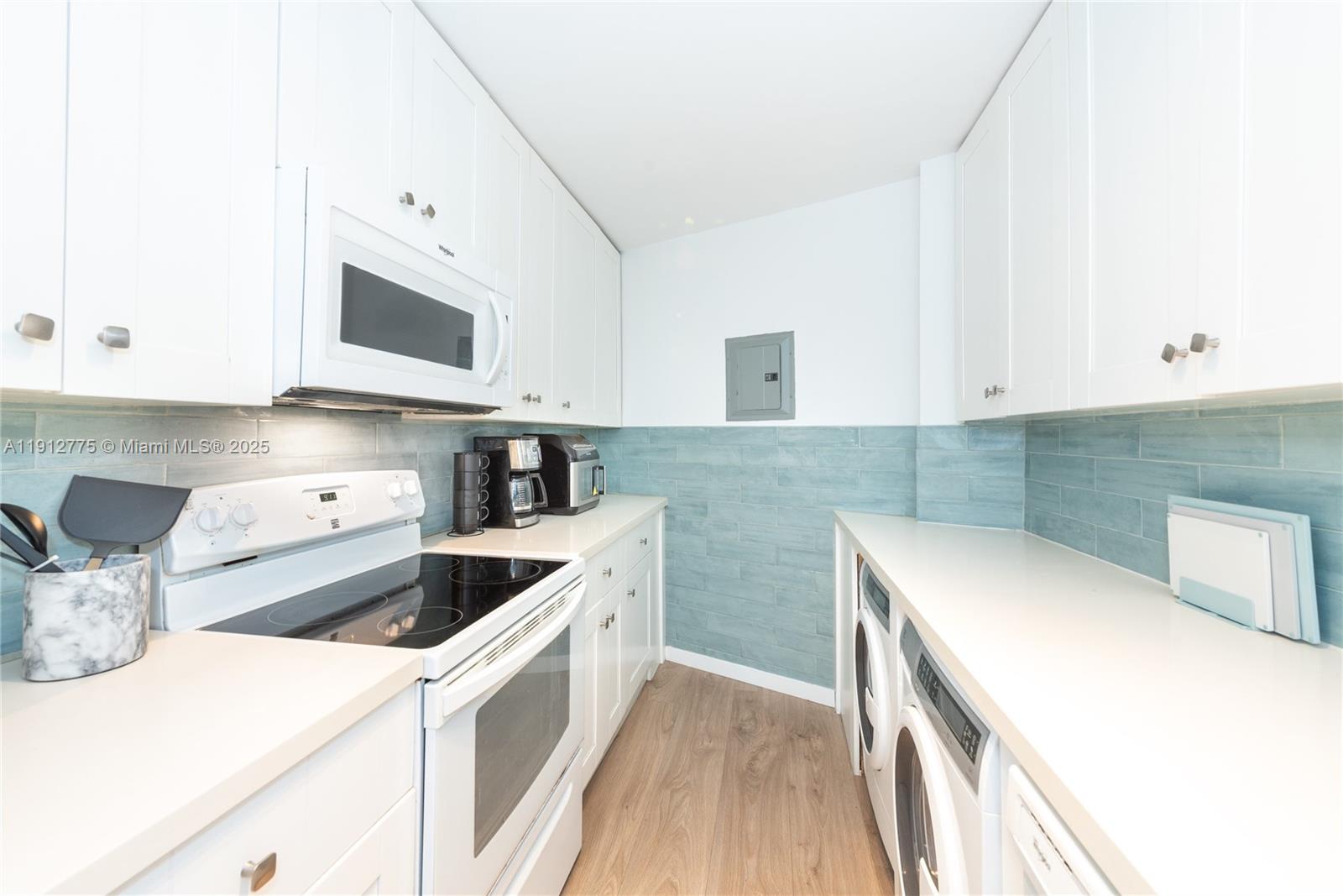 OCTAGON TOWERS I CONDO - Residential Lease