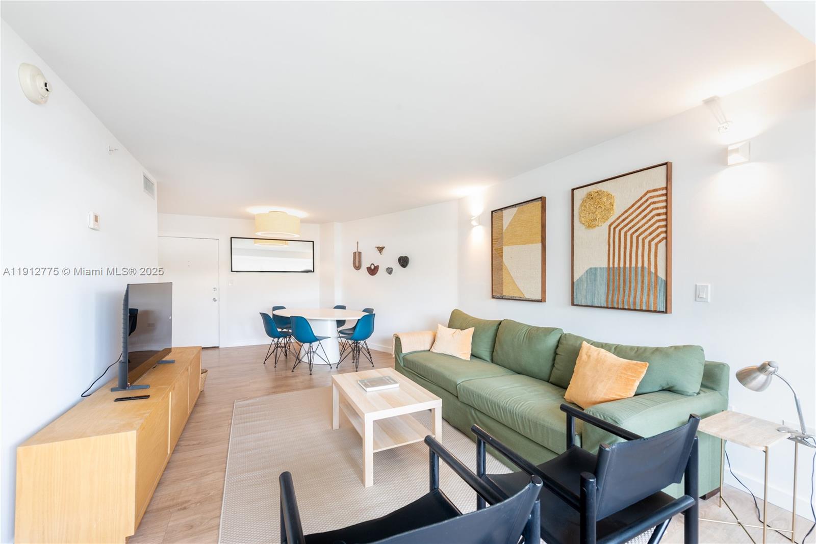 OCTAGON TOWERS I CONDO - Residential Lease