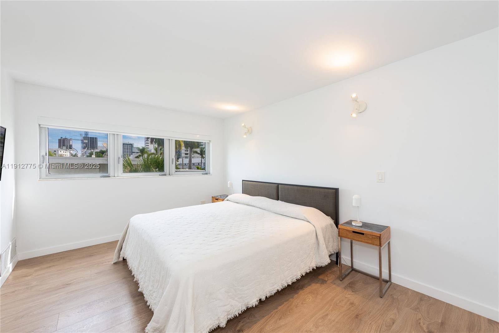 OCTAGON TOWERS I CONDO - Residential Lease