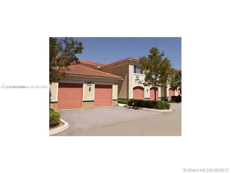 1 SPACIOUS BEDROOM/ 1 bath apartment in resort style community of Aventine at Miramar. Gated community with CLUB HOUSE, Tile floors throughout and washer/dryer in the unit. 2 sparkling lake front pools, well equipped gym, tennis and volleyball courts, walking bridge over beautiful lake connects amenities. 3 play areas for children. CONVENIENTLY LOCATED CLOSE TO EVERYTHING, SHOPPING, MALLS, RESTAURANTS, EASY ACCESS TO MAJOR STREETS.