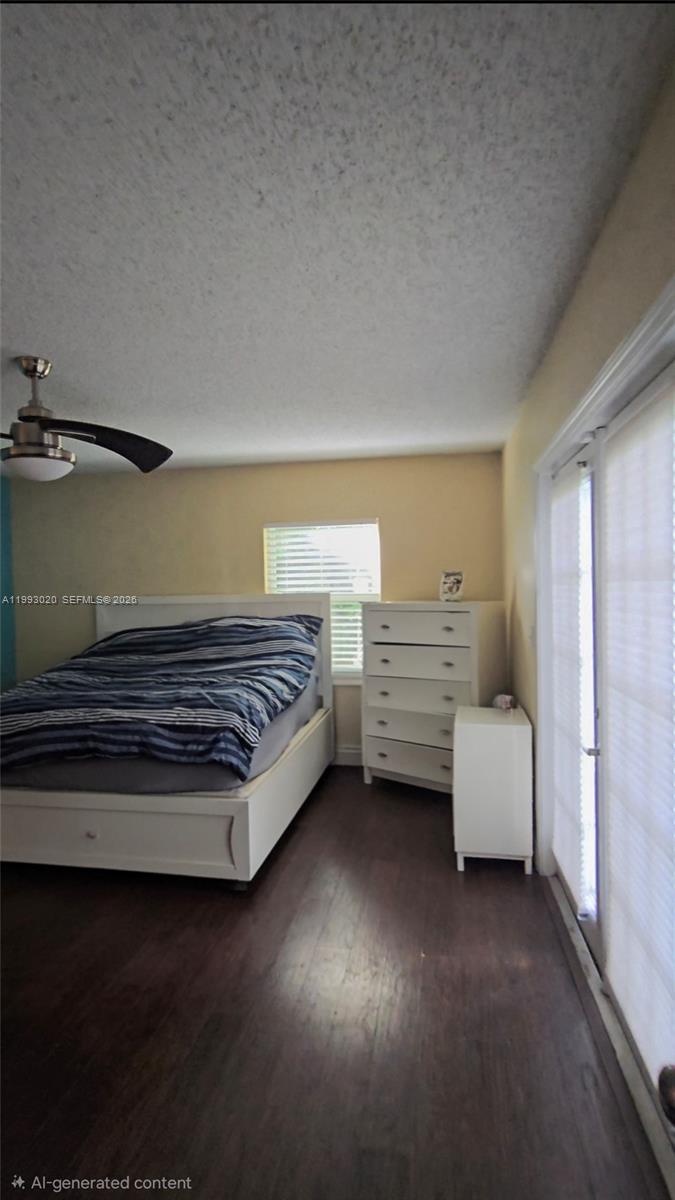 LAKESIDE GREEN 1 - Residential