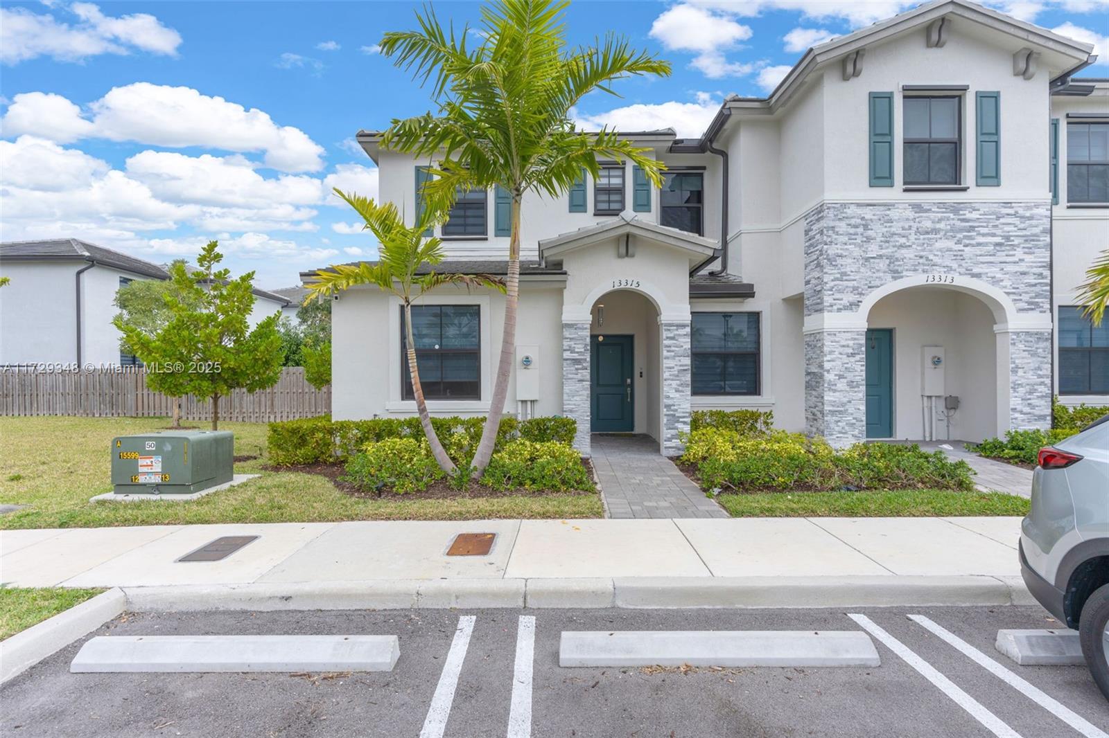 13315 Sw 285th St, Homestead, Miami-Dade County, Florida - 3 Bedrooms  
3 Bathrooms - 