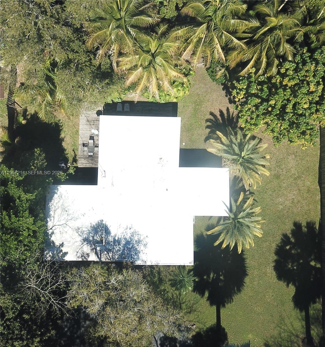 AVOCADO HOMES - Residential