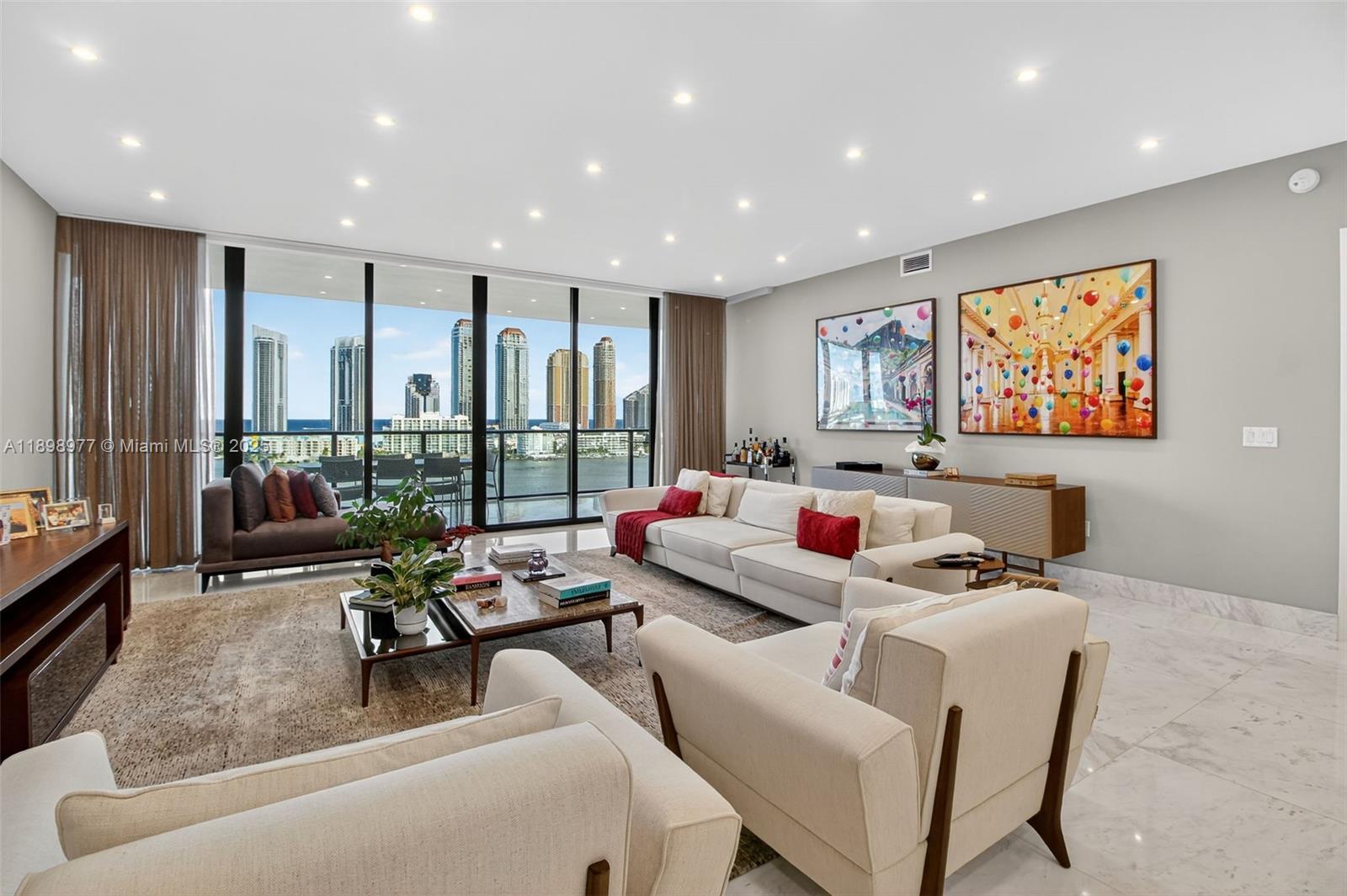 PRIVE CONDO - Residential Lease