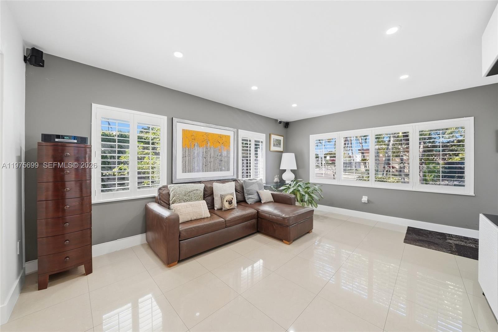 SHENANDOAH PARK - Residential