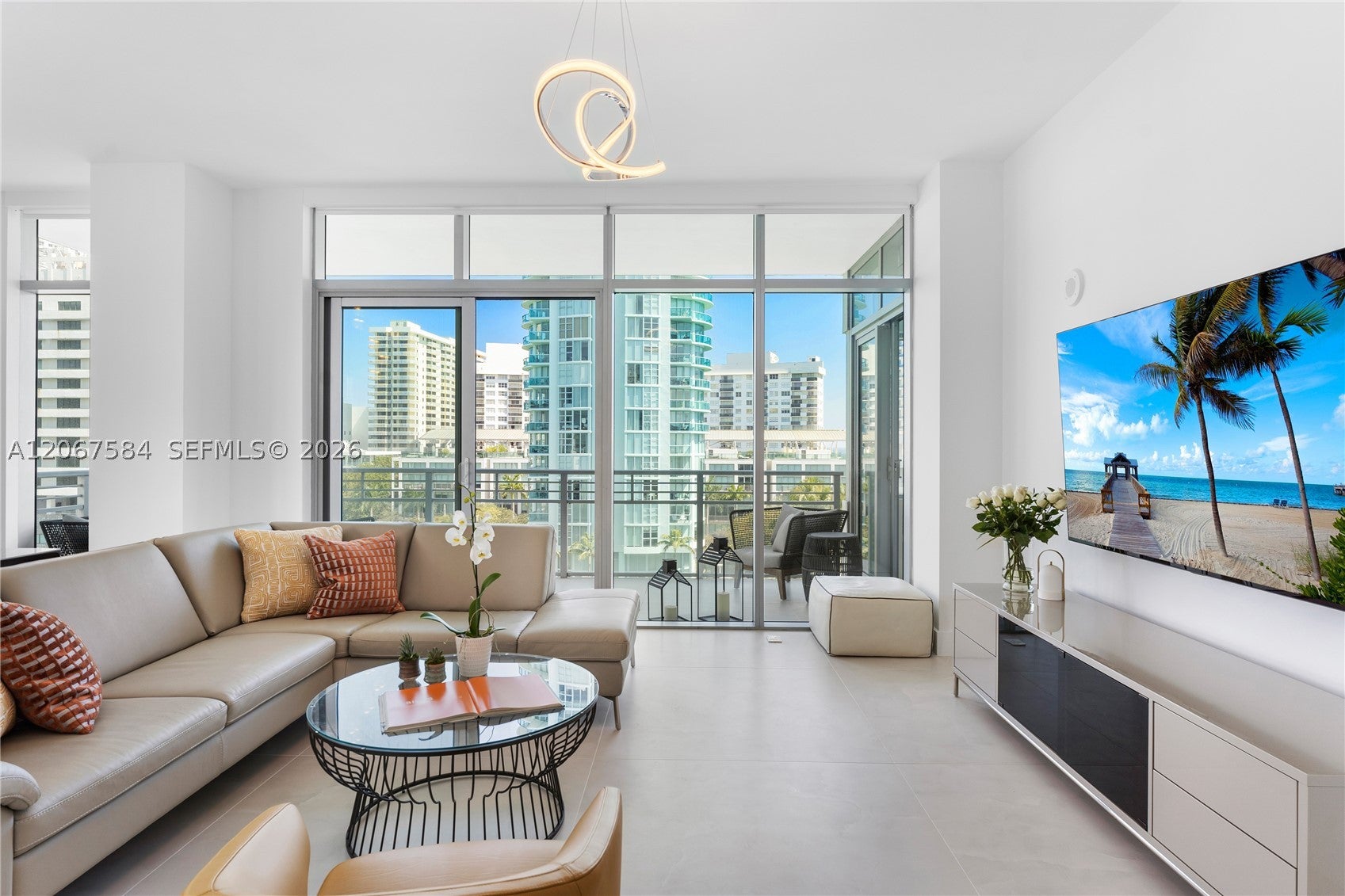 6101 Aqua Ave