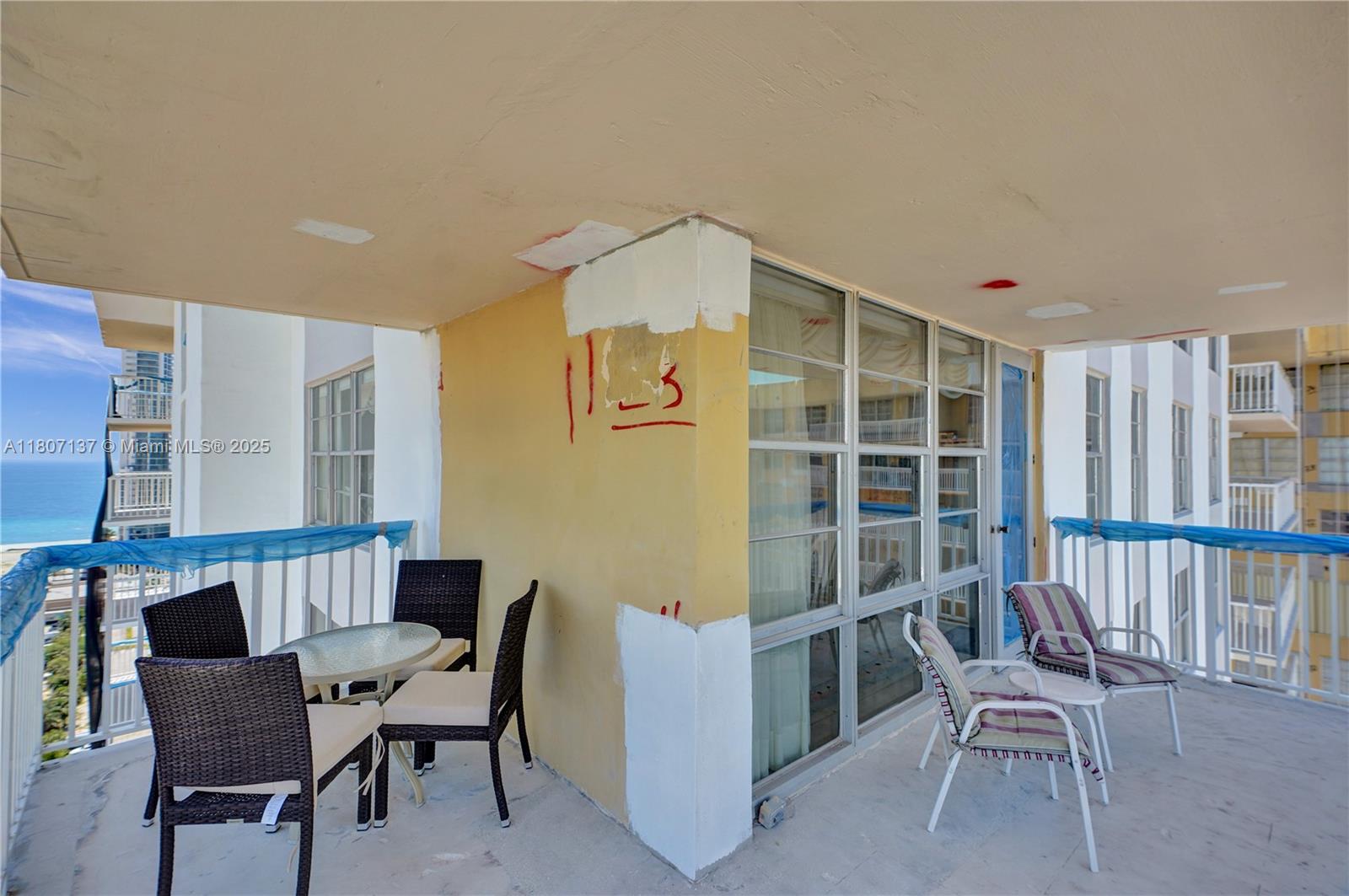 WINSTON TOWERS 400 - Residential