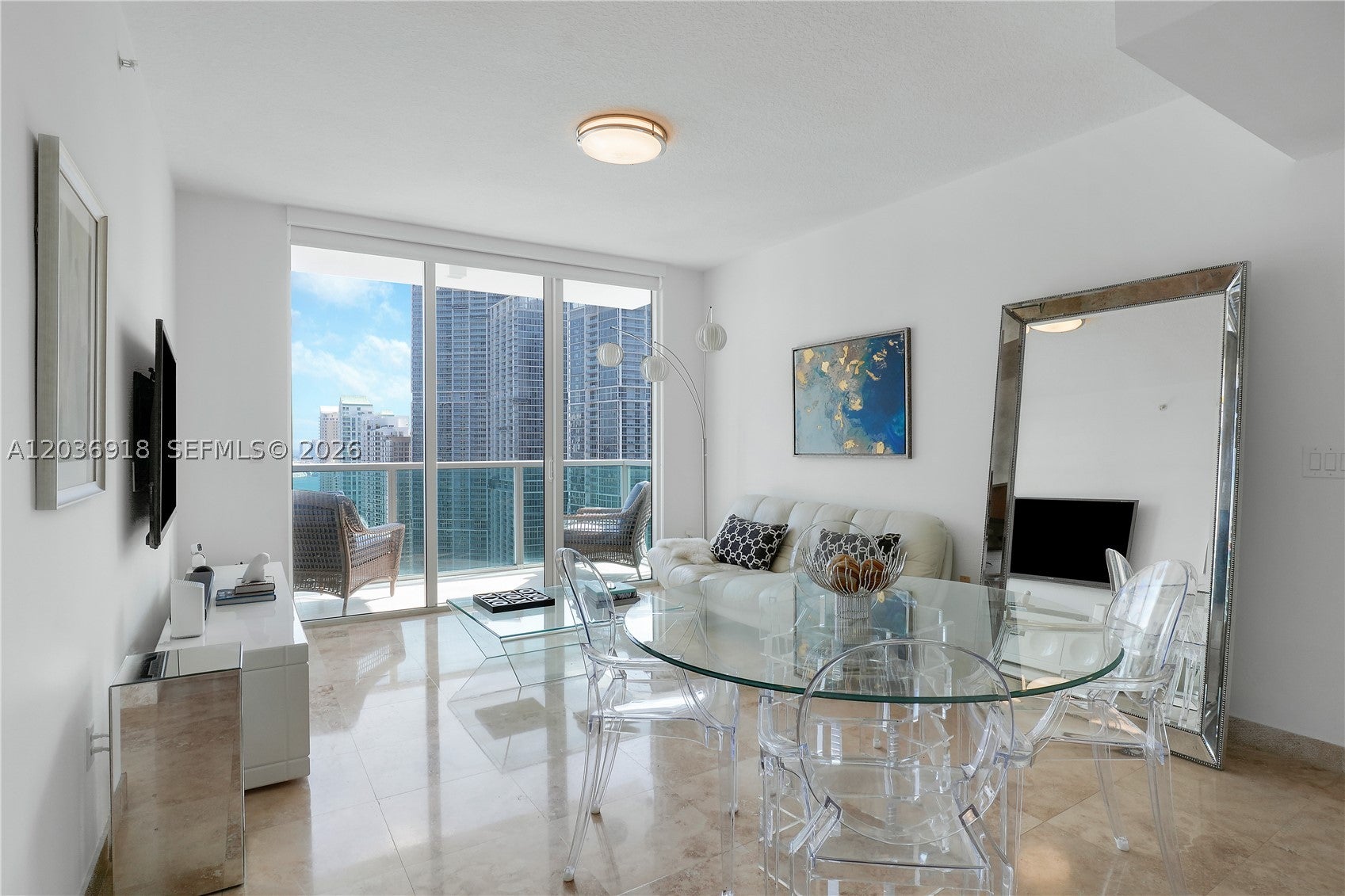 31 SE 5th St 3812