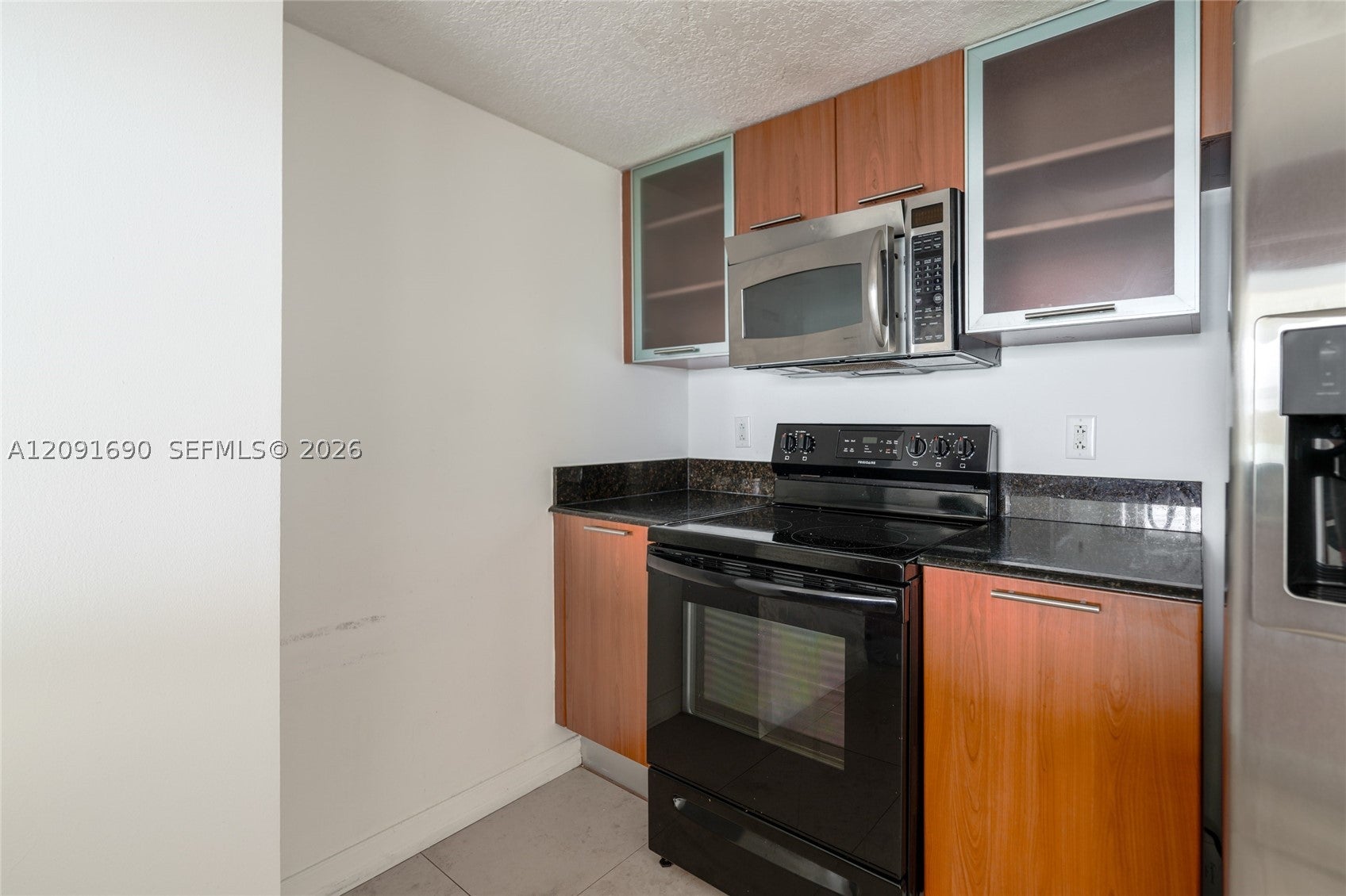 1800 N Bayshore Dr 2103