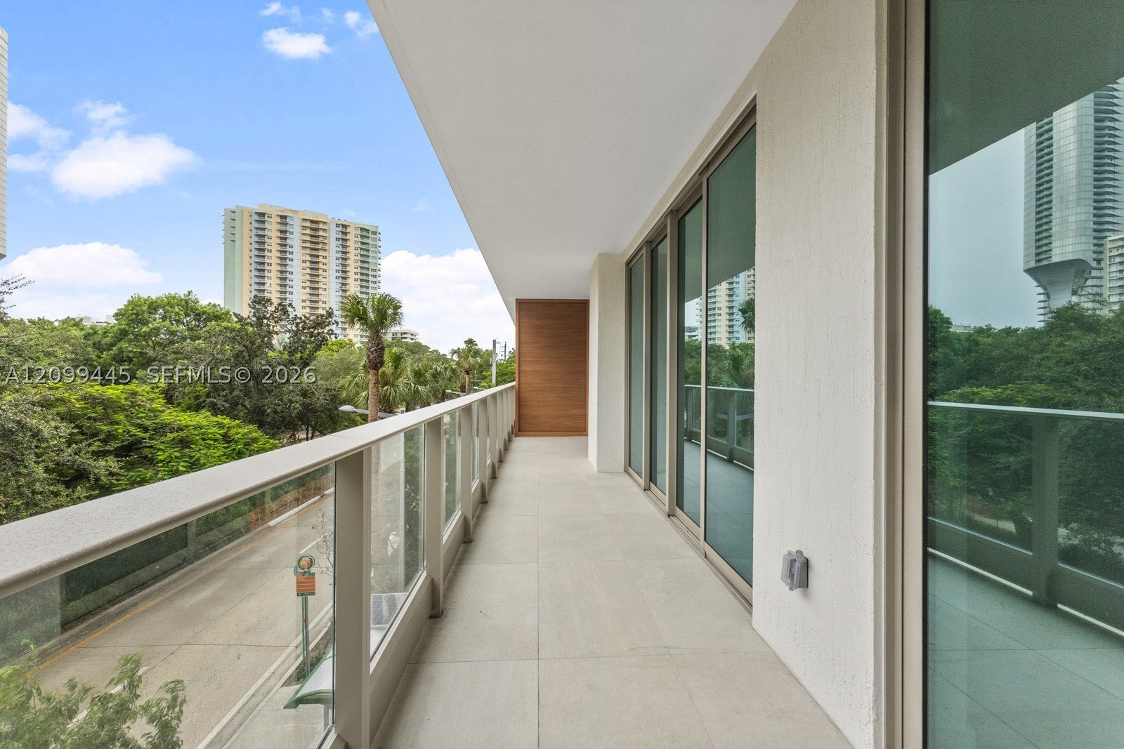 2200 Brickell Ave 201