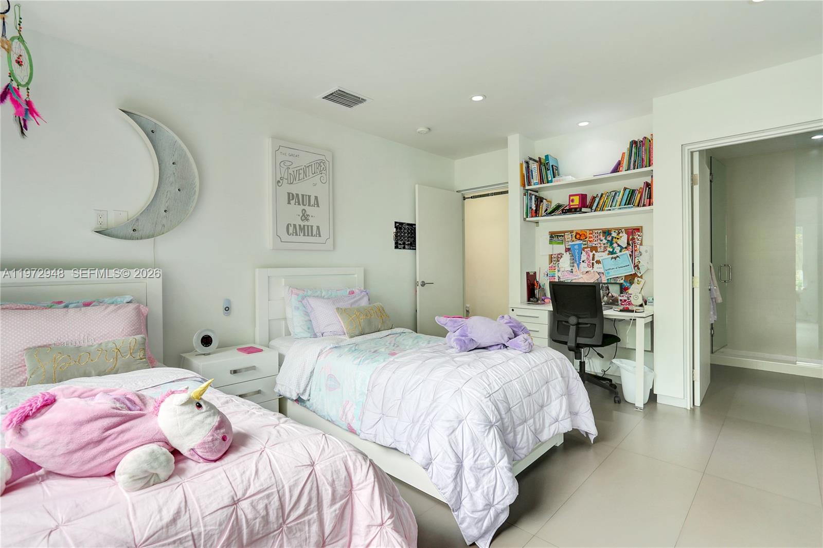 BAY HEIGHTS - Residential